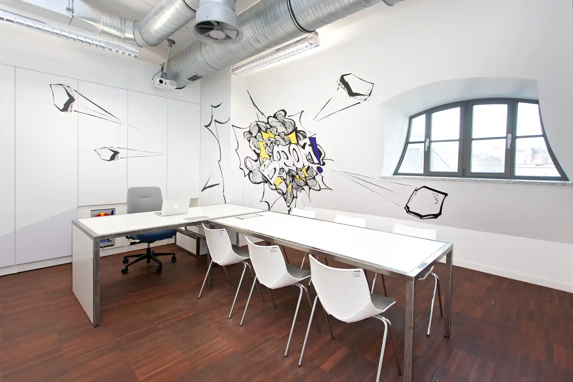 BOOM Office