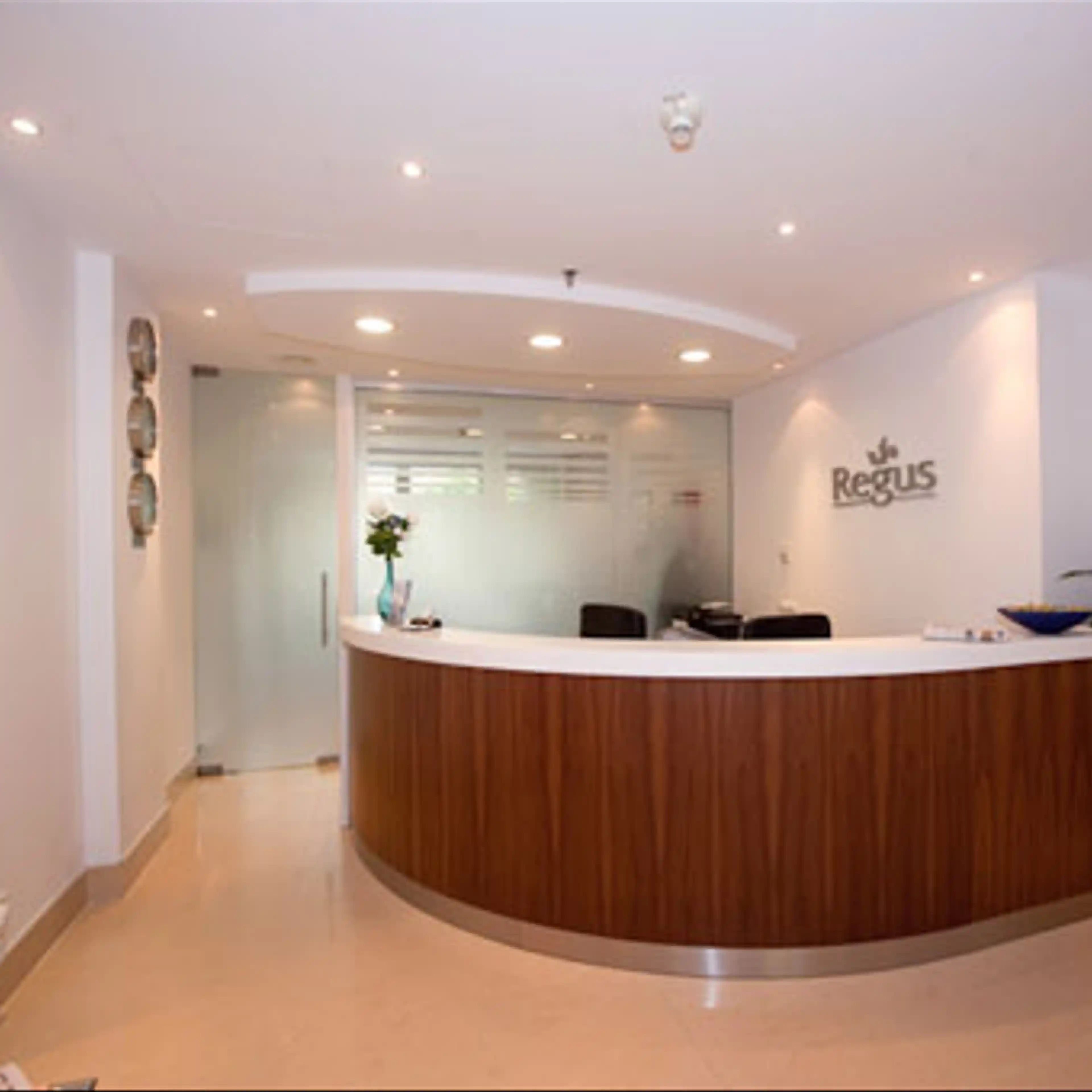 Sheraton Plaza - Biura Serwisowane, Prusa 2, Warsaw, Centrum