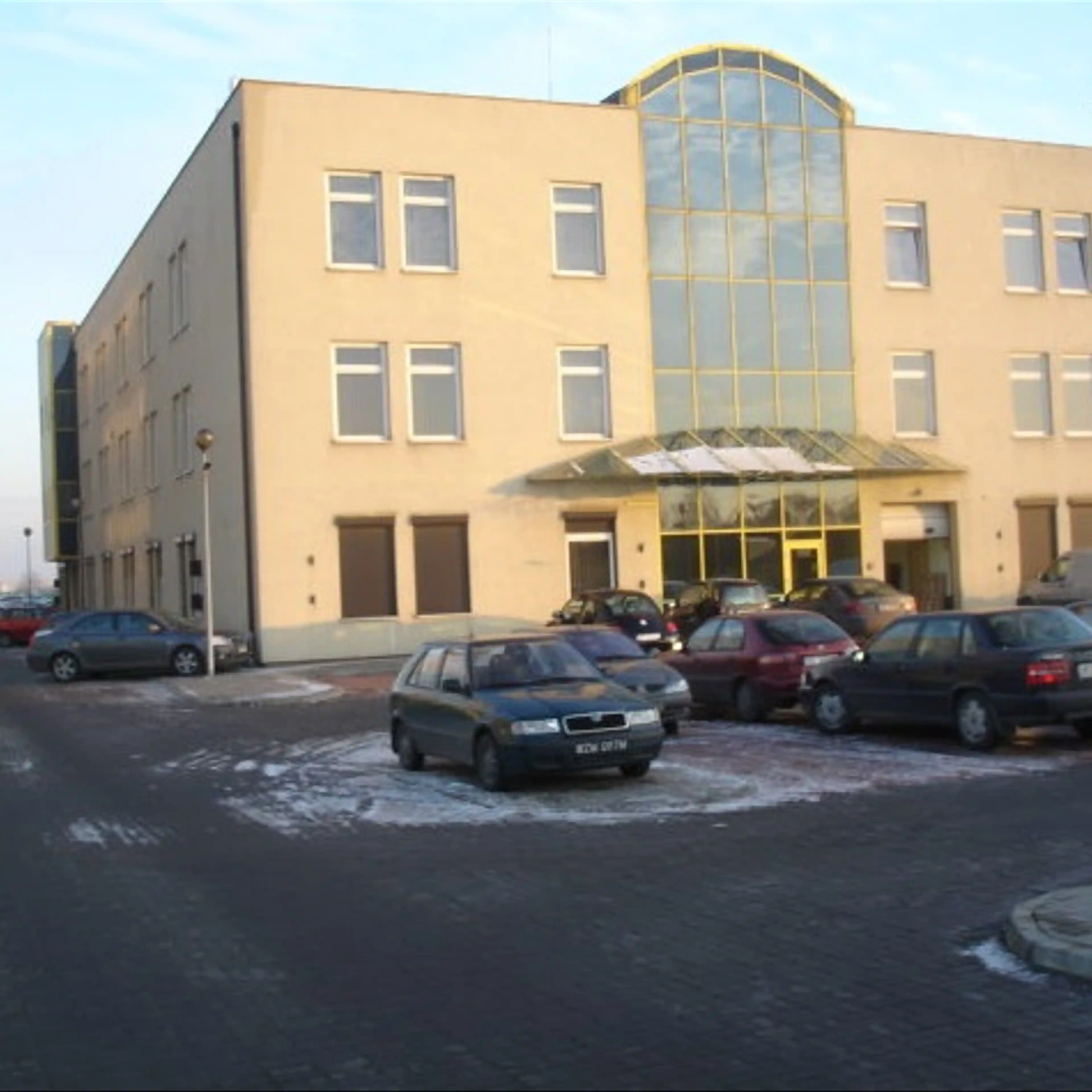 Apis, Al. Jerozolimskie 214, Warszawa, Ochota i Włochy