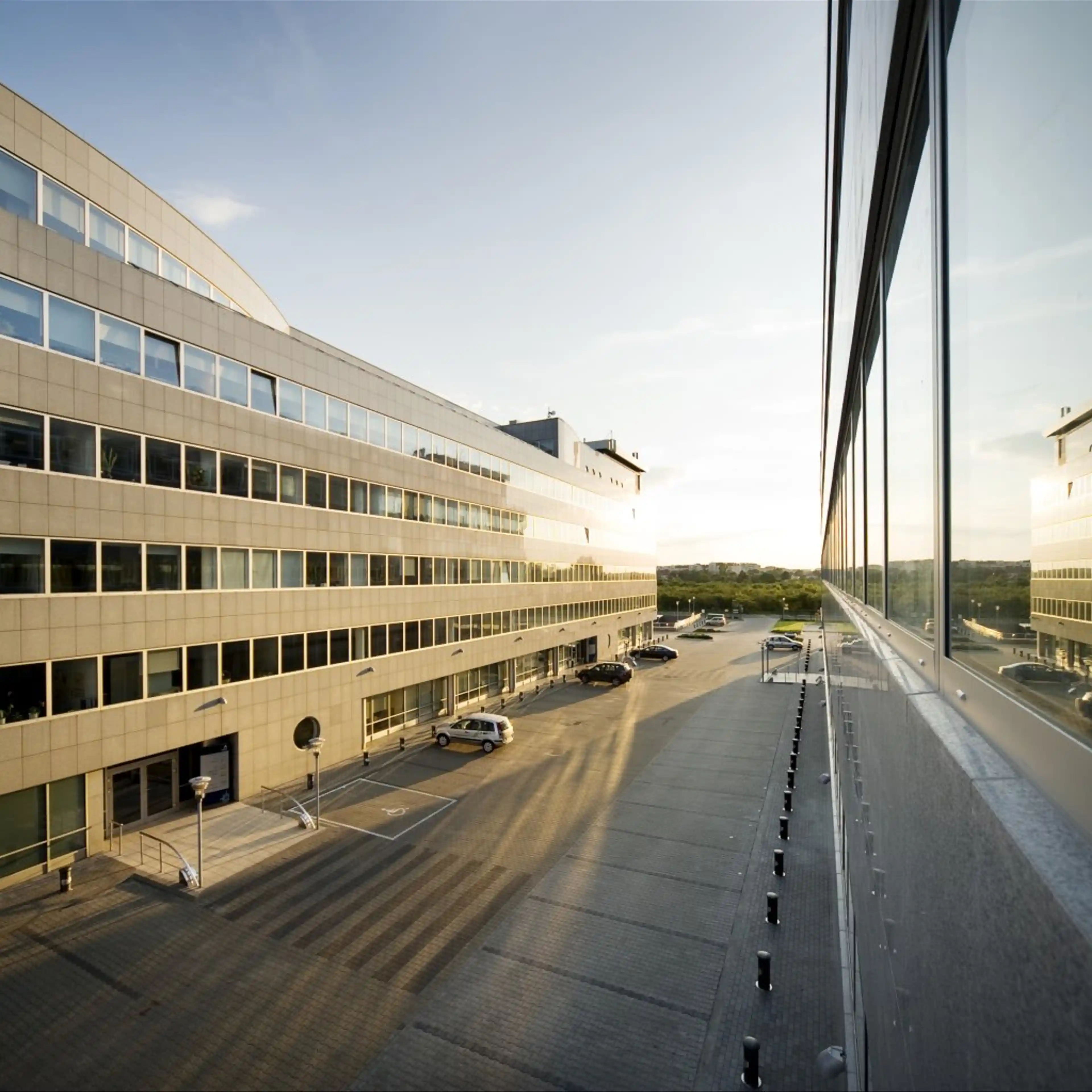 Batory Office Building II, Al. Jerozolimskie 212, Warszawa, Ochota i Włochy