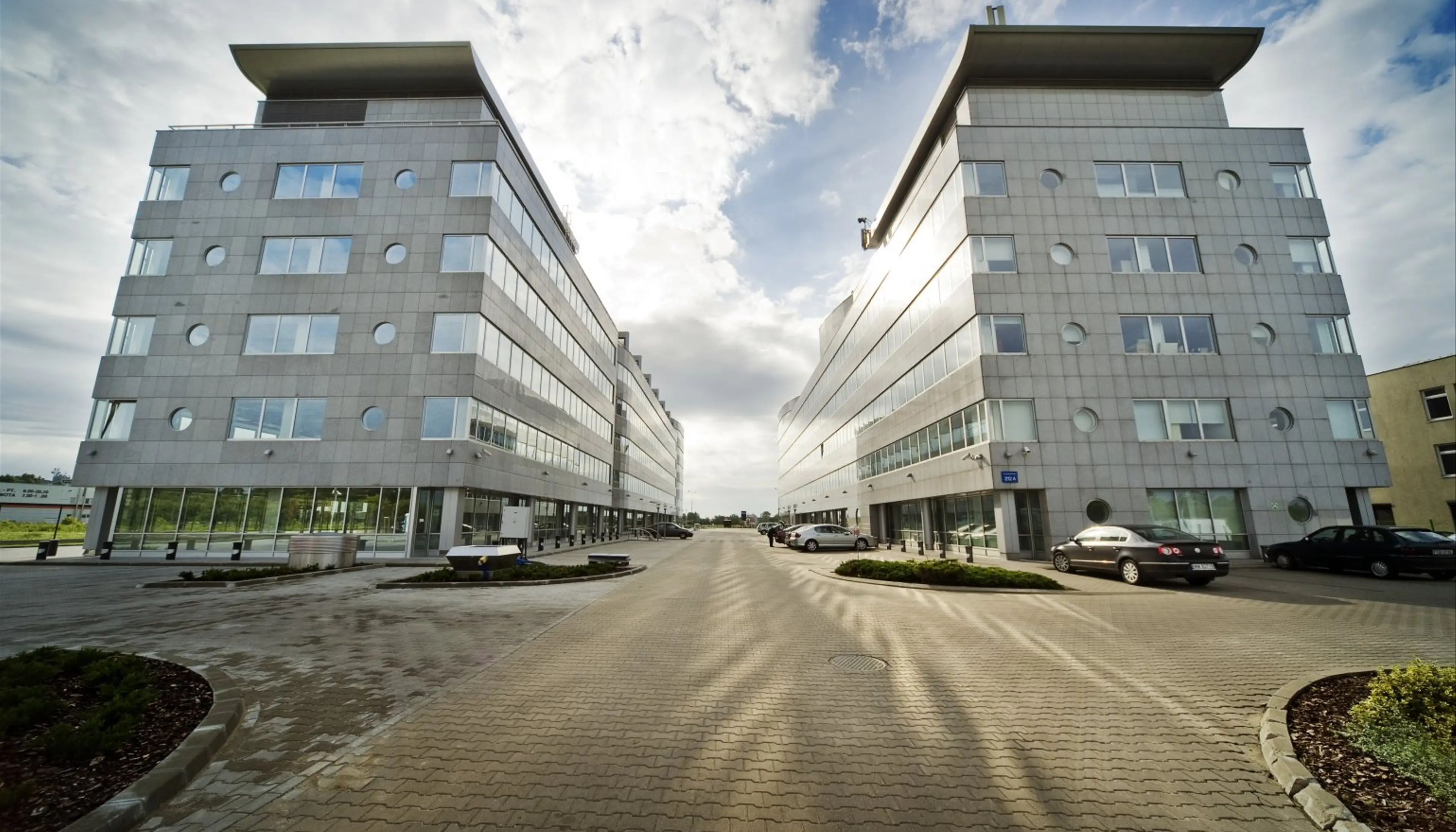 Batory Office Building II, Al. Jerozolimskie 212, Warszawa, Ochota i Włochy