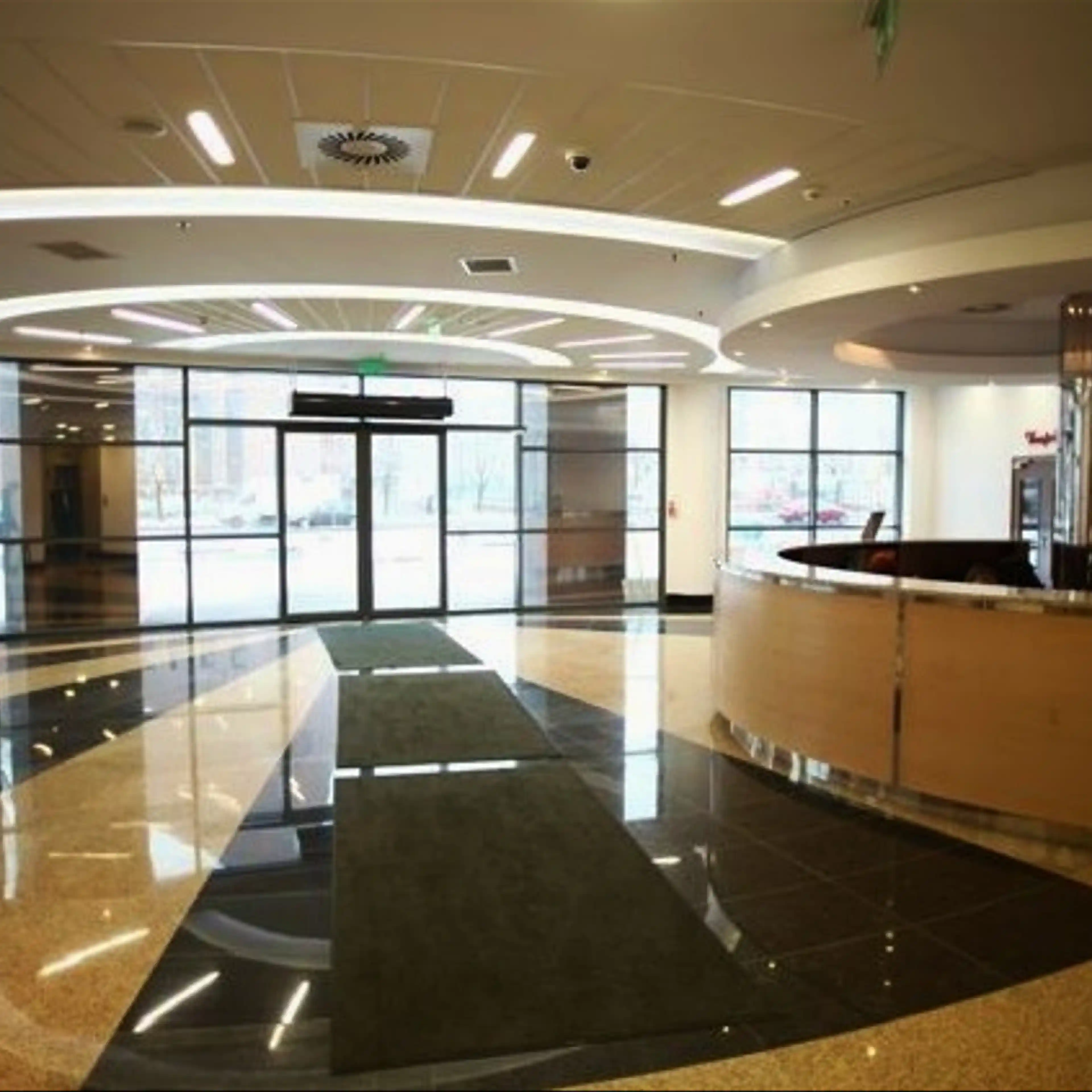 BTD, Niepodległości 18, Warsaw, Mokotów