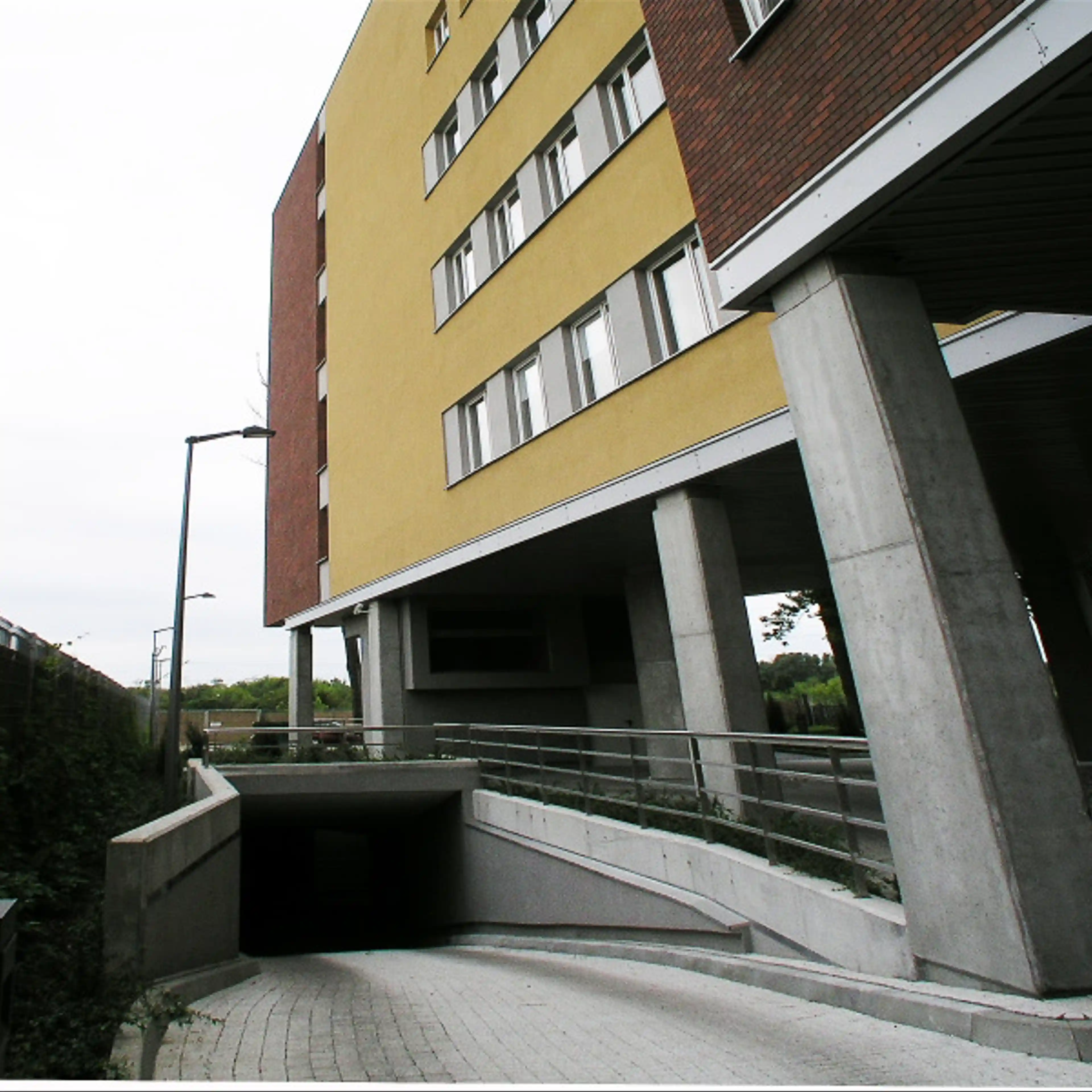 Cybernetyki 19 B, Cybernetyki 19 B, Warszawa, Mokotów