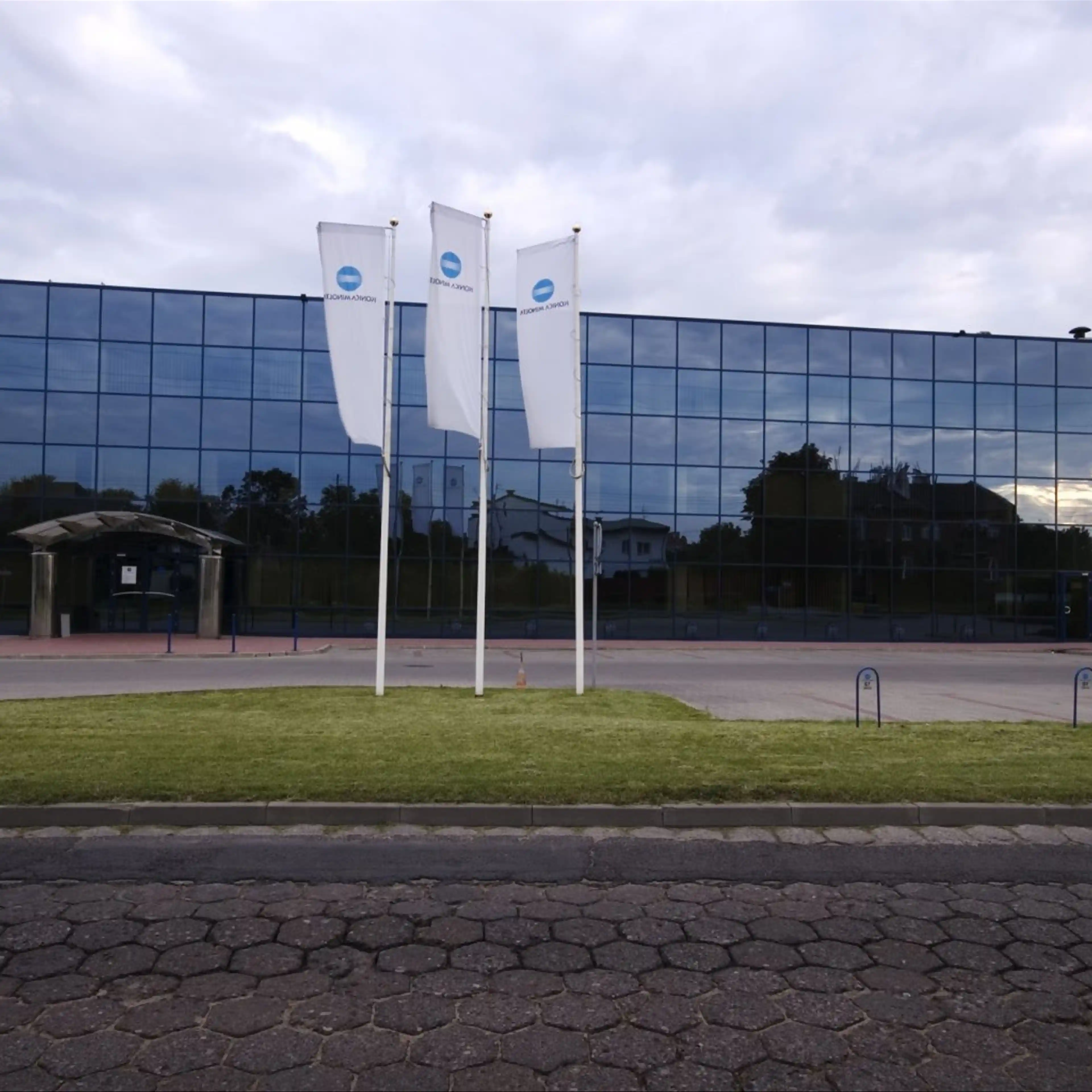 Manhattan Distribution Center, Muszkieterów 15, Warsaw, Ochota i Włochy