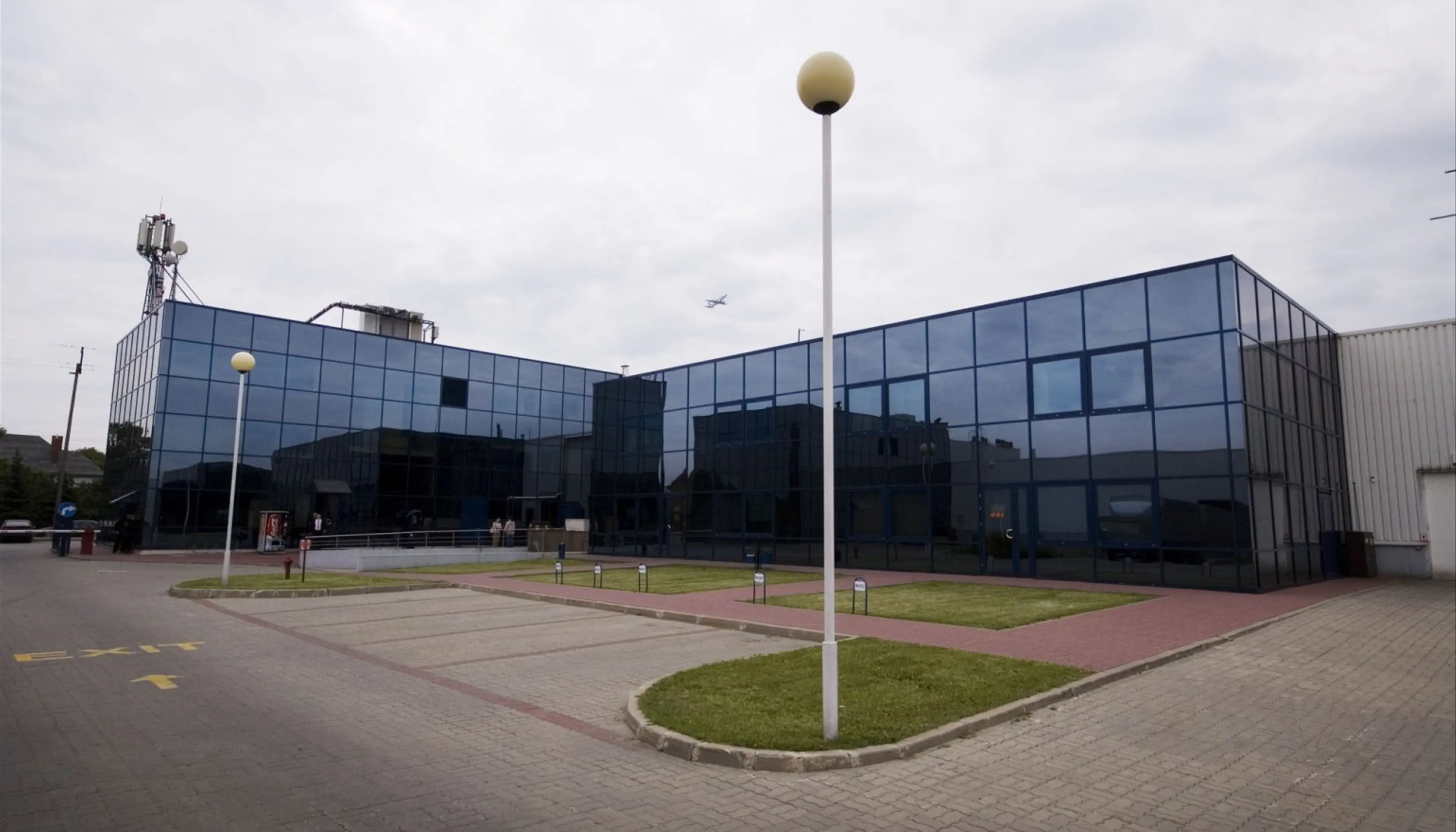 Manhattan Distribution Center, Muszkieterów 15, Warszawa, Ochota i Włochy