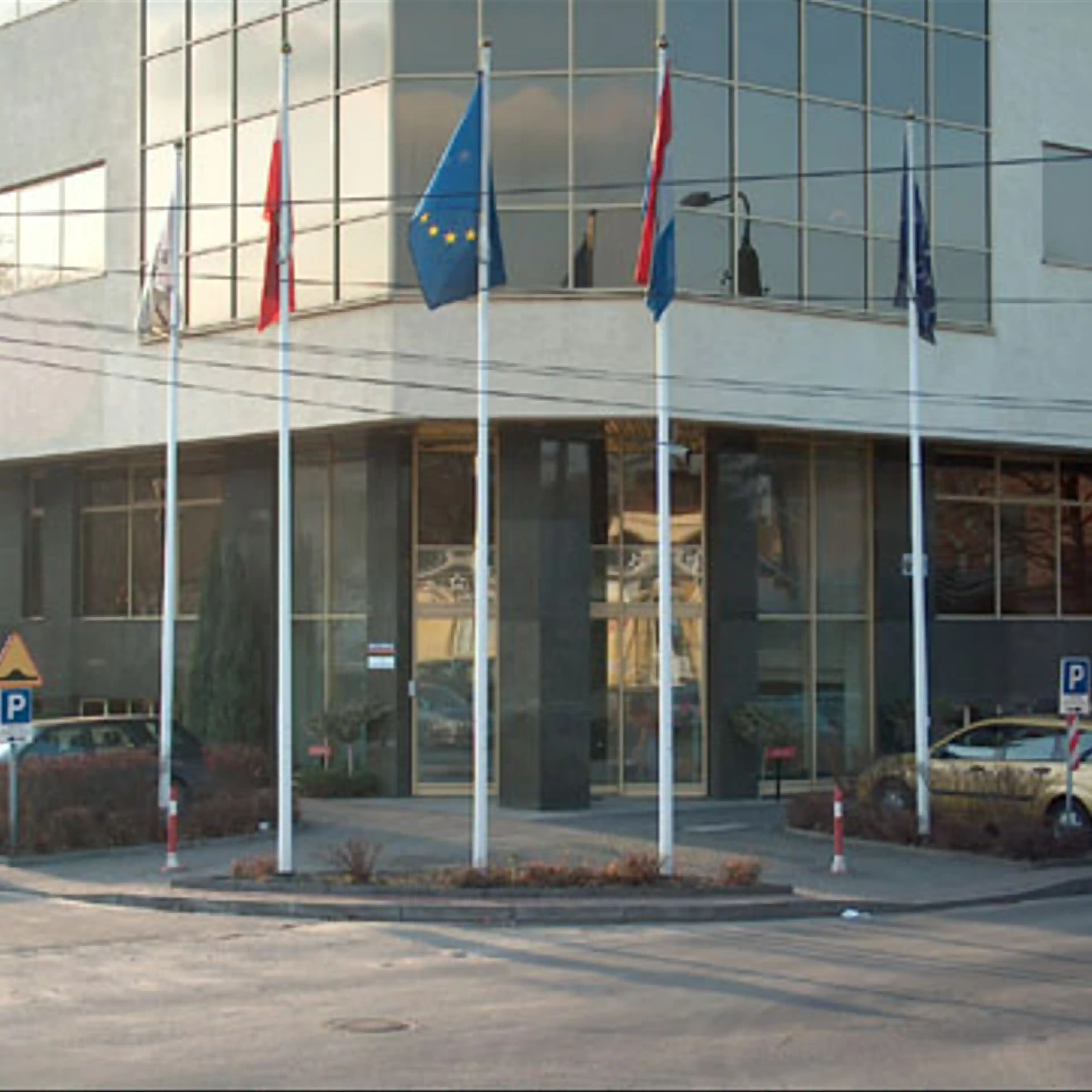 Murmańska 25/Jordanowska 12, Murmańska 25, Warsaw, Praga