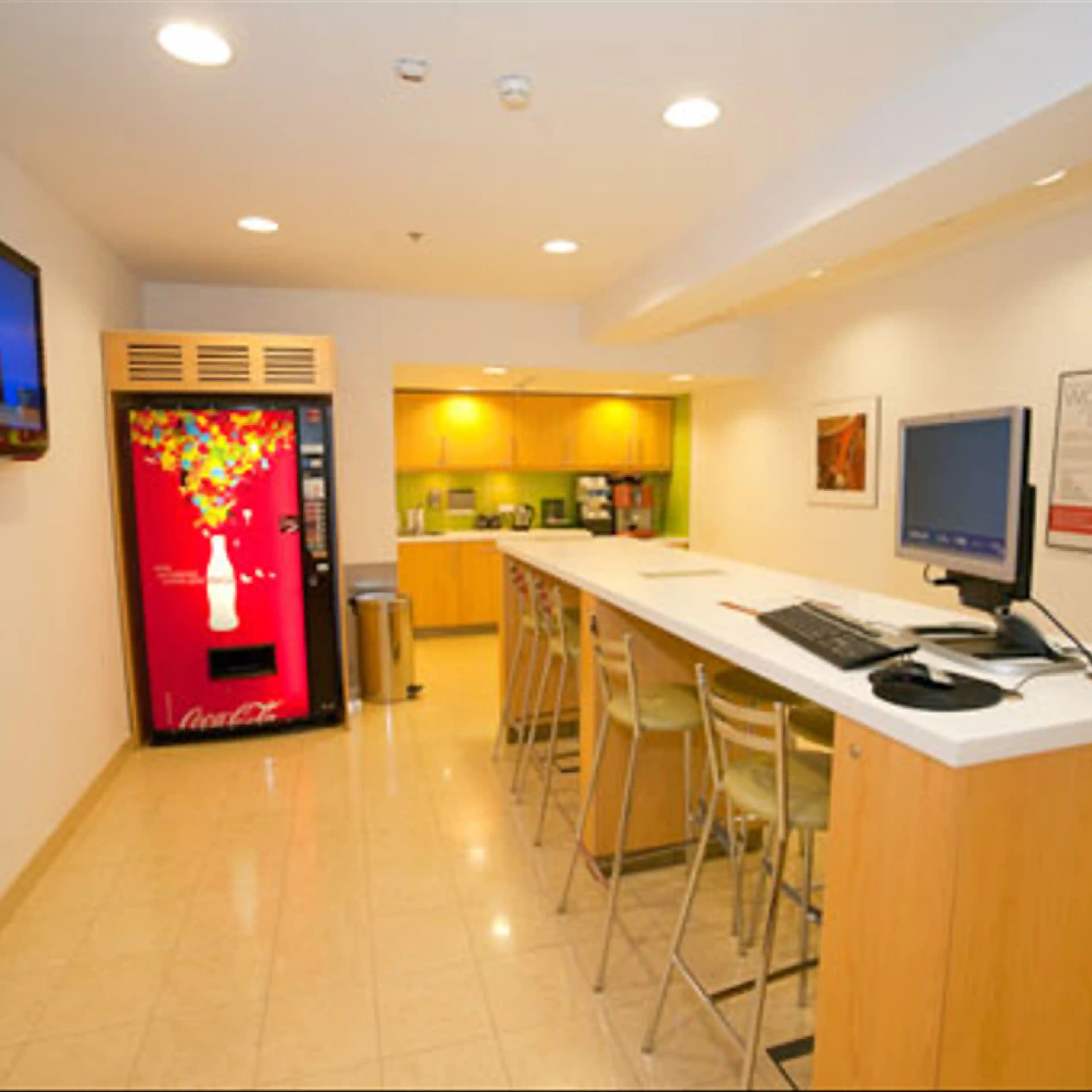 North Gate - biura serwisowane, Bonifraterska 17, Warszawa, Centrum