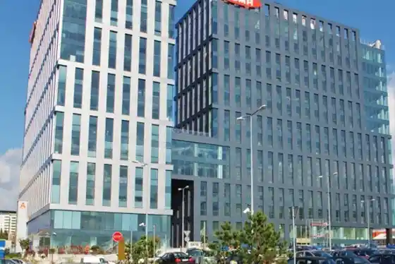 Quattro Business Park B, Bora Komorowskiego 25B, Krakow, Północny Wschód