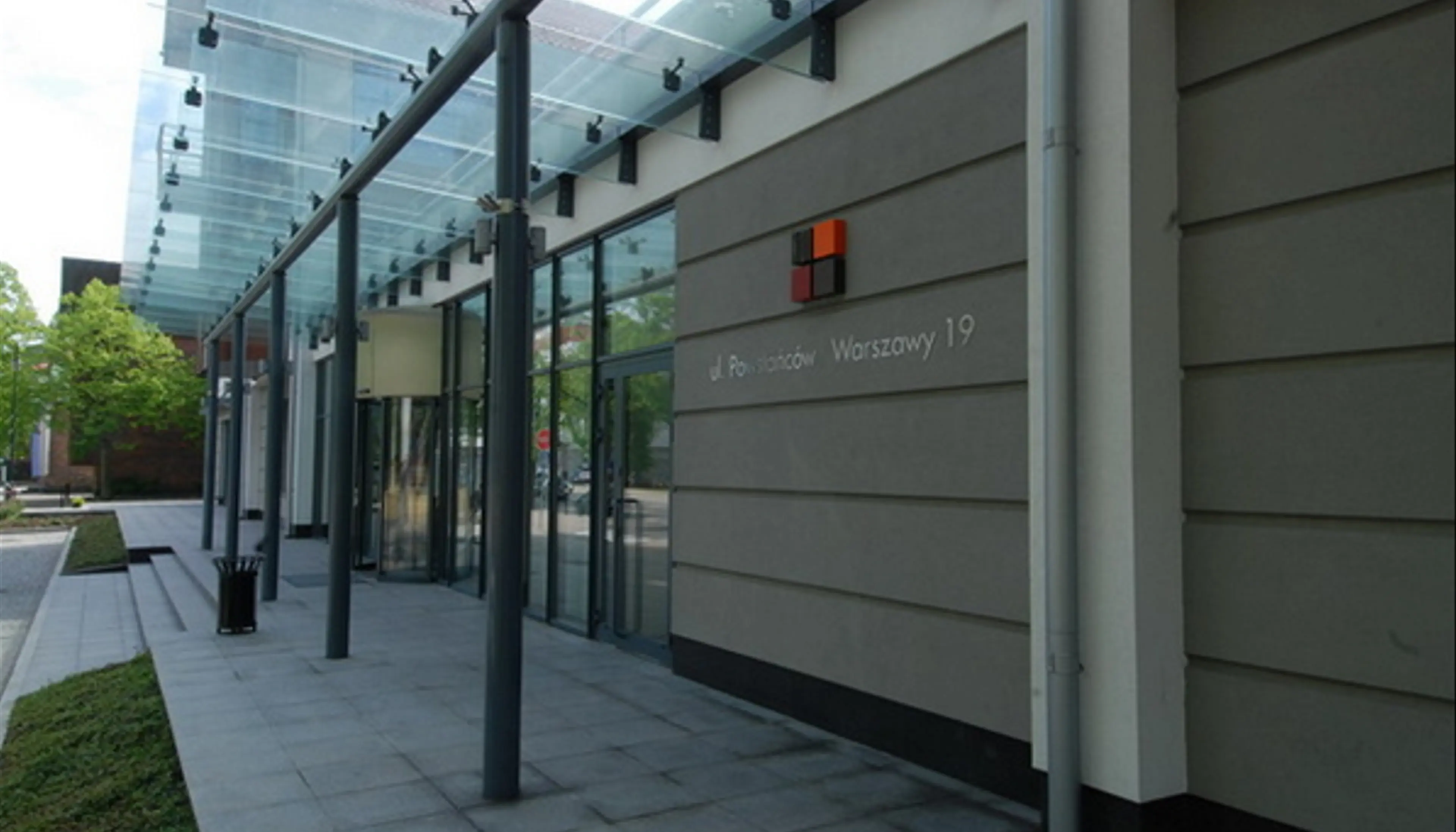 Biurowiec NDI, Powstańców Warszawy 19, Sopot, Sopot Dolny
