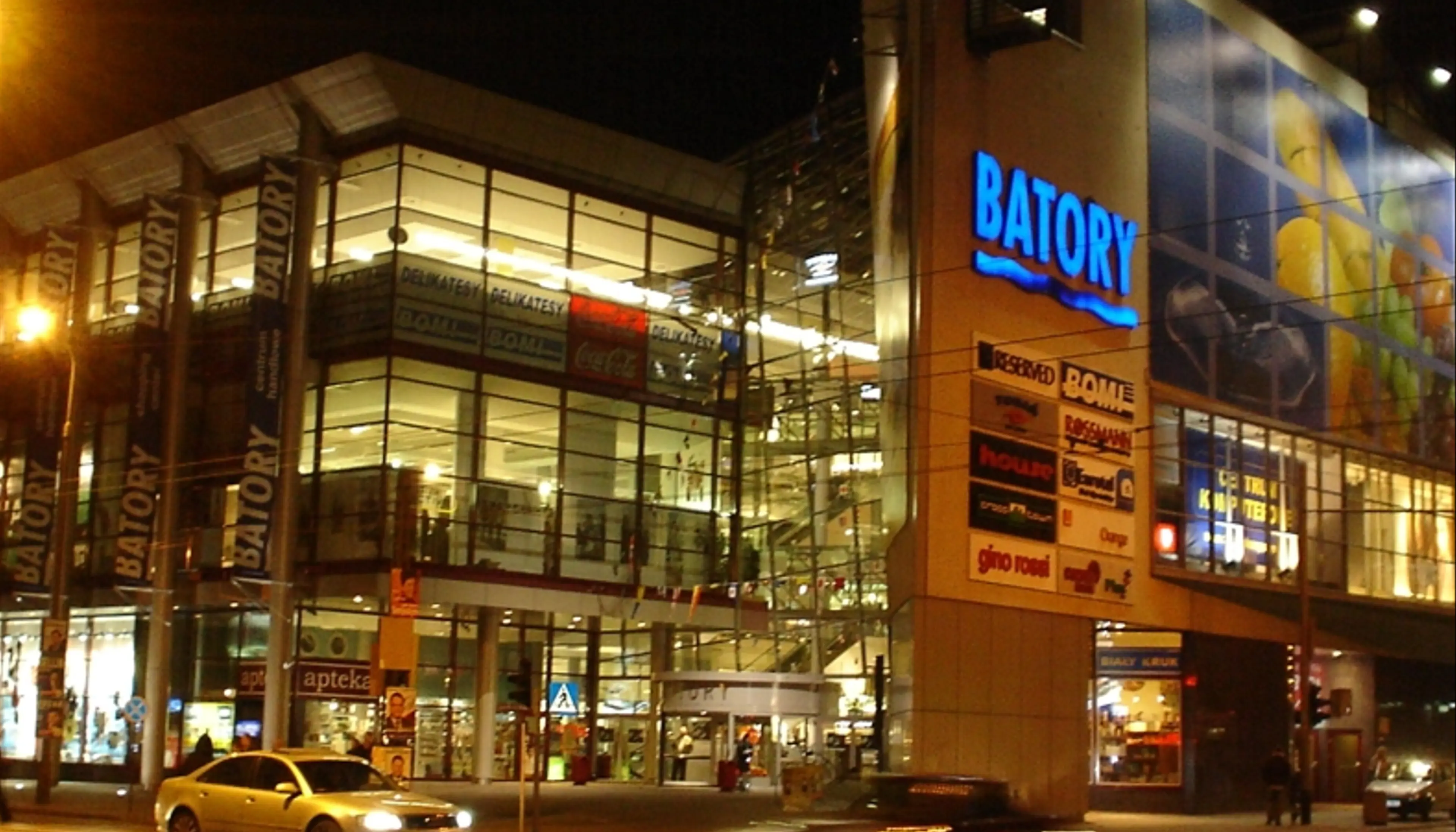 Centrum Handlowe Batory, 10 Lutego 11, Gdynia, Śródmieście