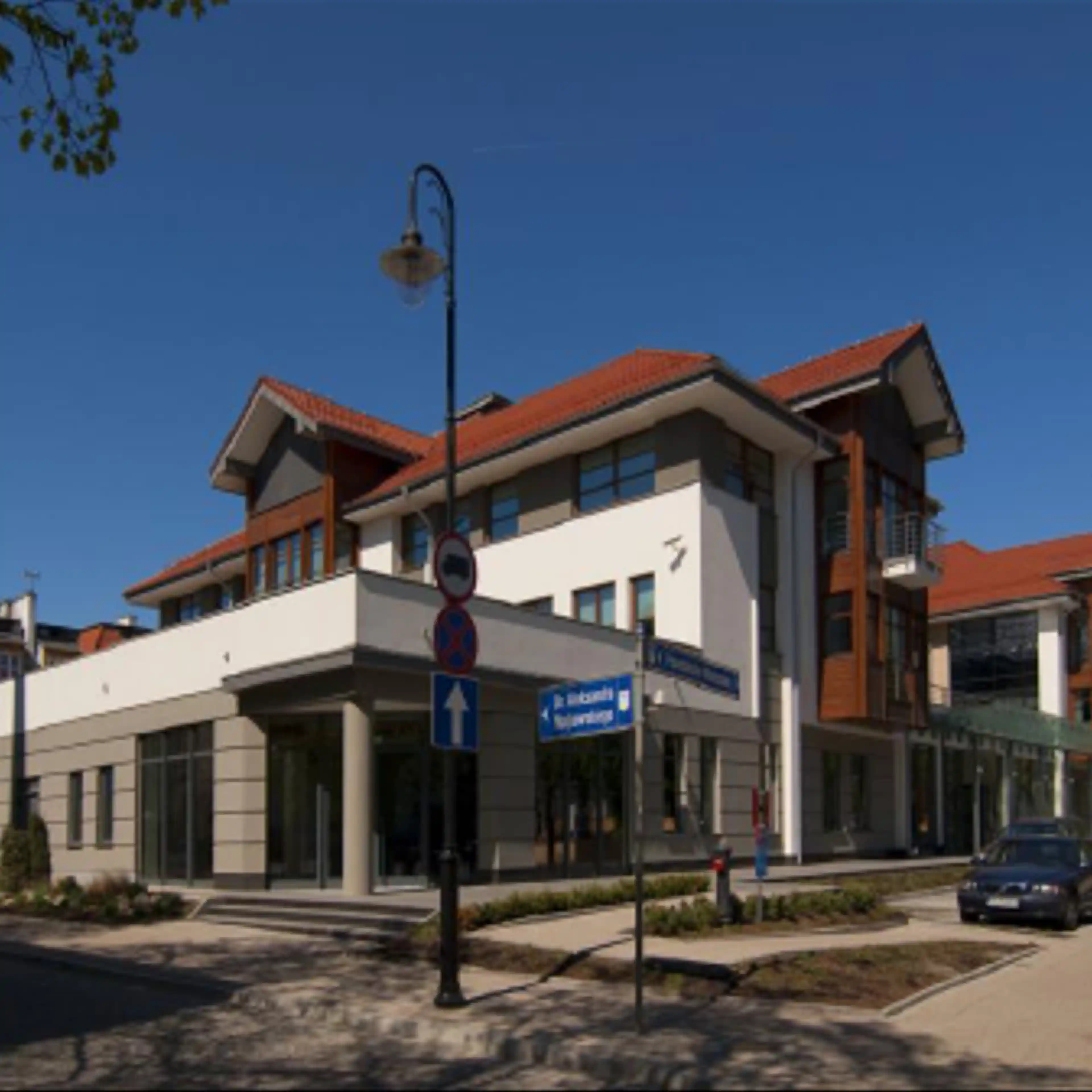 Biurowiec NDI, Powstańców Warszawy 19, Sopot, Sopot Dolny