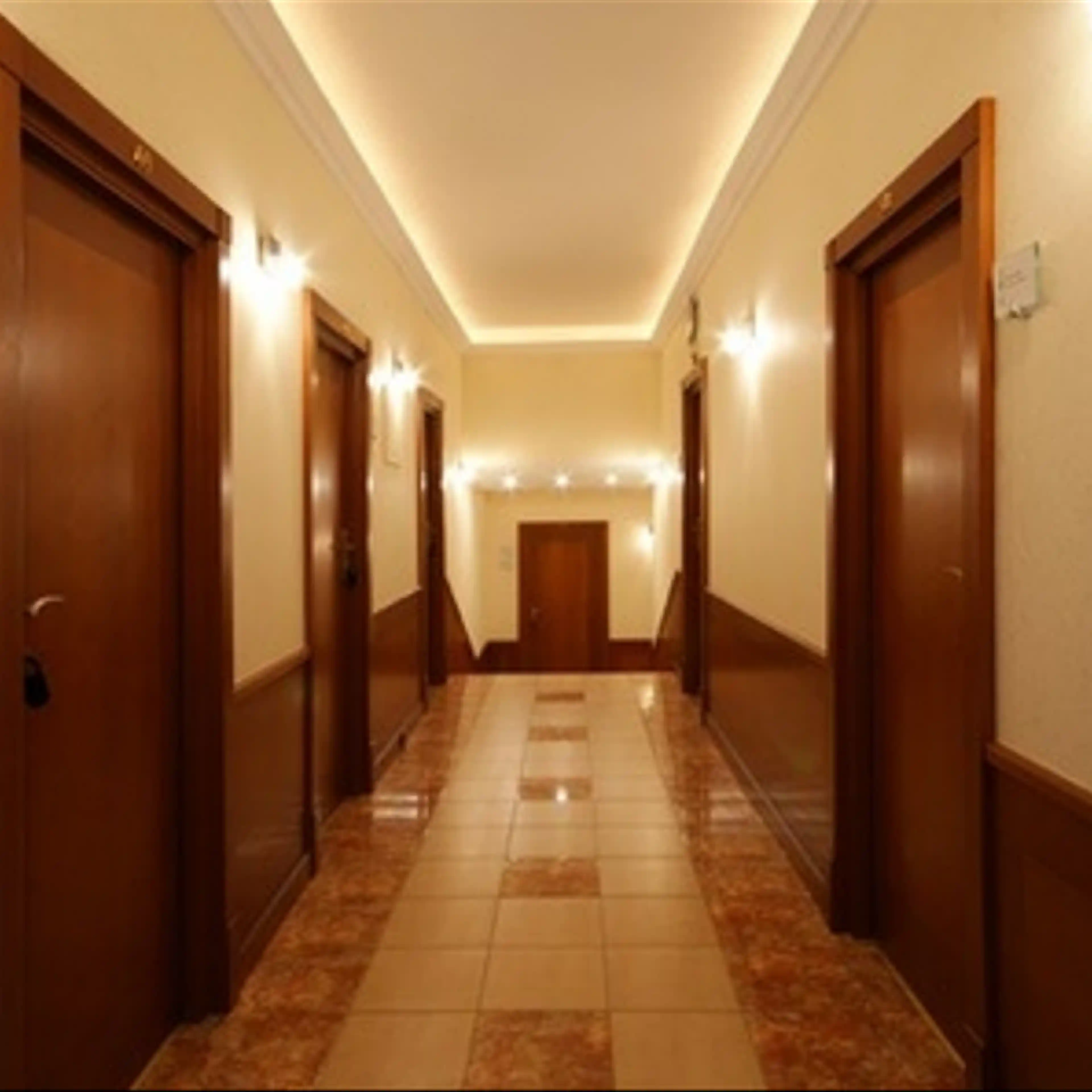 Wspólna 25, Wspólna 25, Warsaw, Centrum