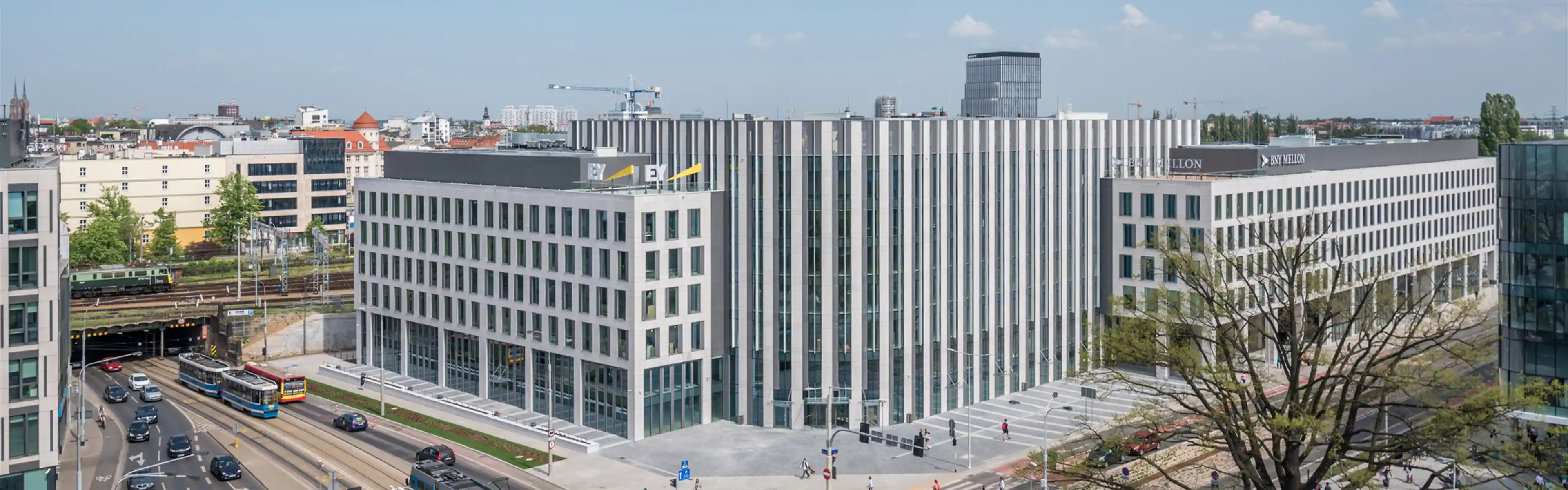 Workspace from Rise.pl in Wrocław's Sagittarius Business House office building