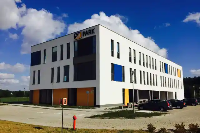 S11 Park Technologiczny, Pasjonatów 15, Poznań, Stare Miasto