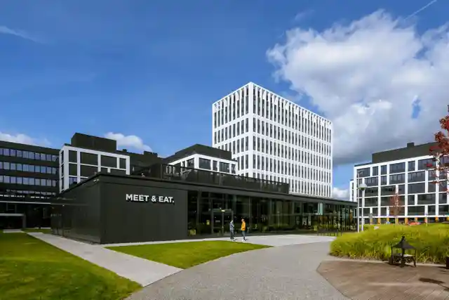 Business Garden Wrocław II - Budynek 9, Legnicka 45-50, Wrocław, Fabryczna