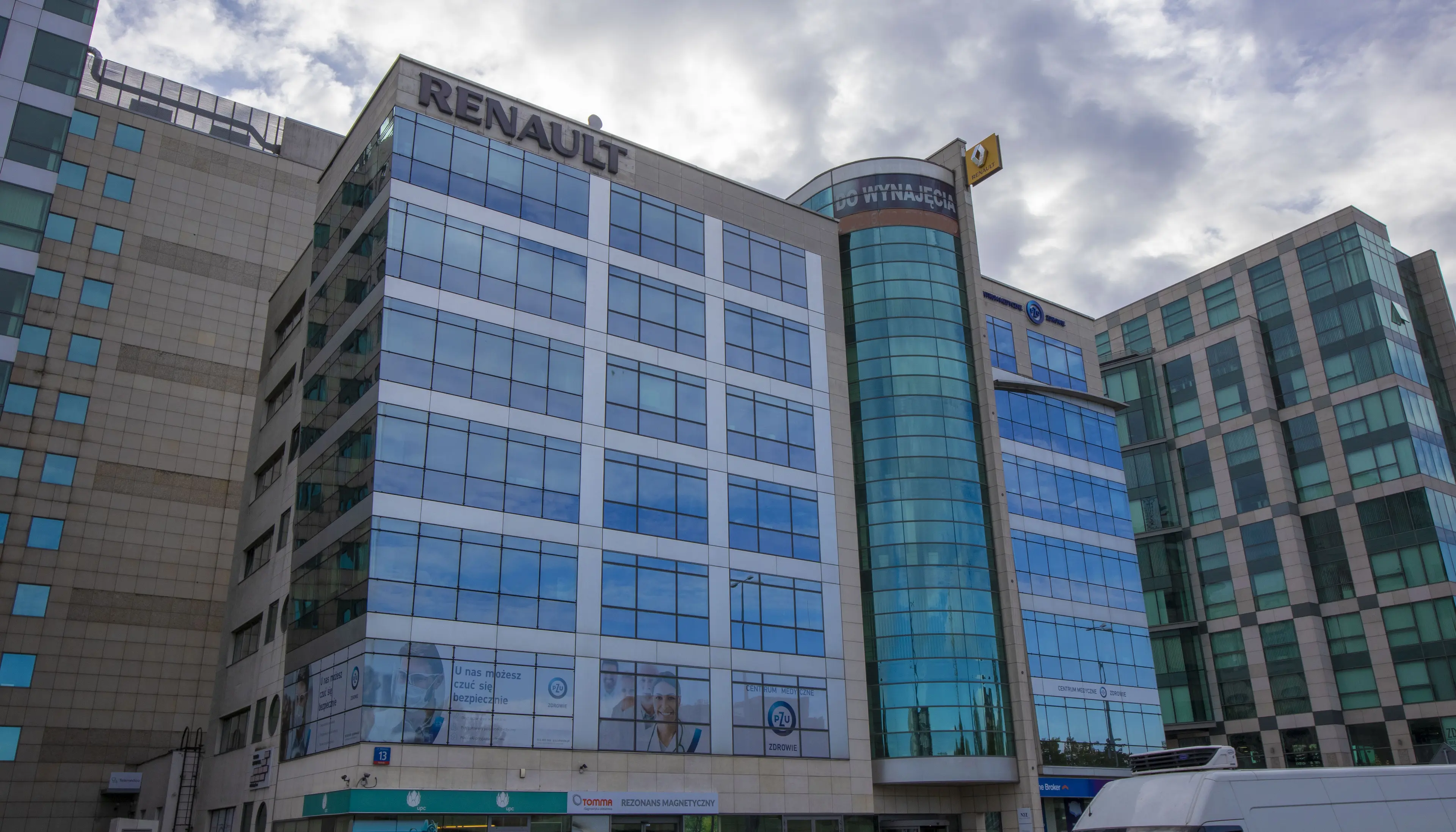 Alma, Marynarska 13, Warsaw, Mokotów