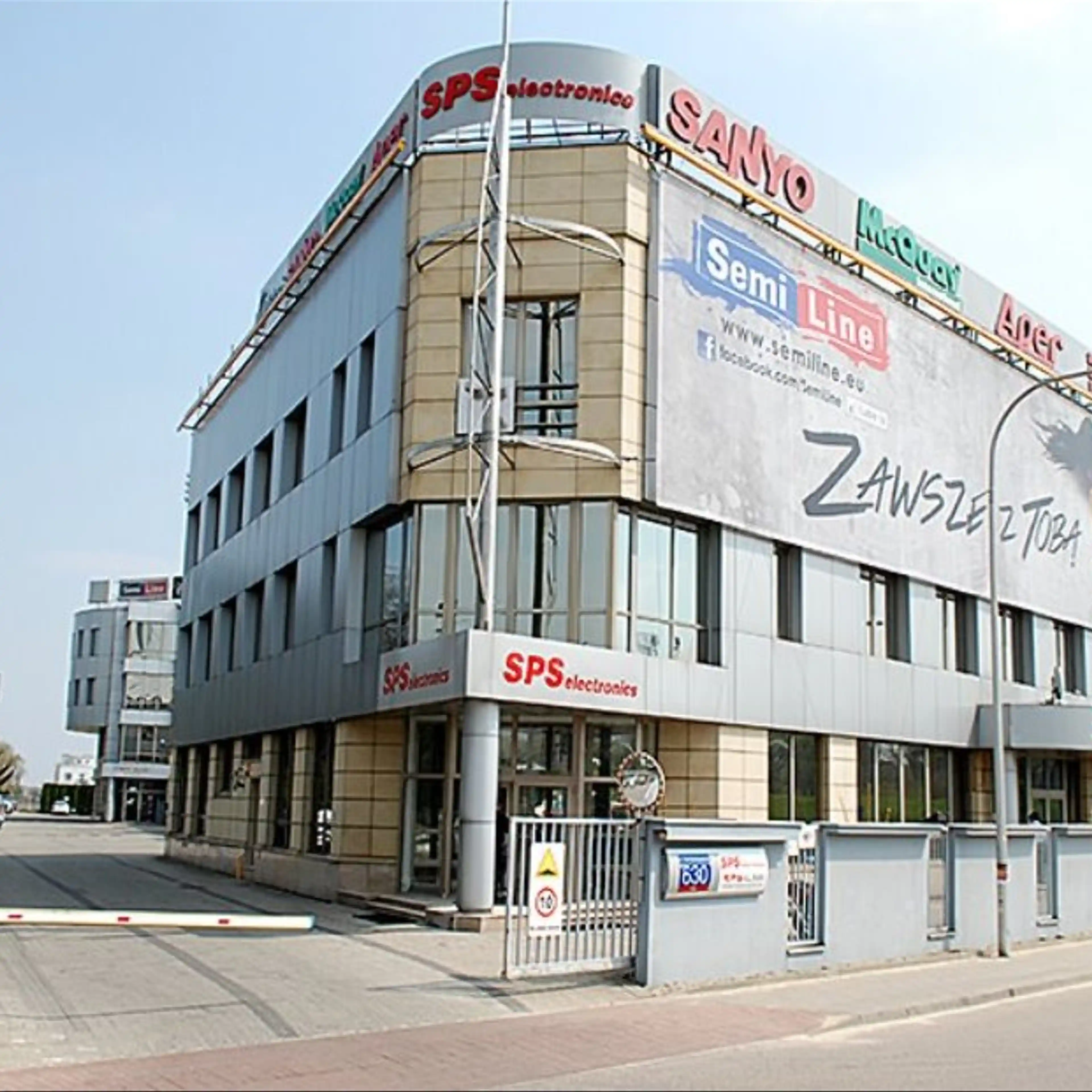 Seminex/Wał Miedzeszyński 630, Wał Miedzeszyński 630, Warszawa, Wawer