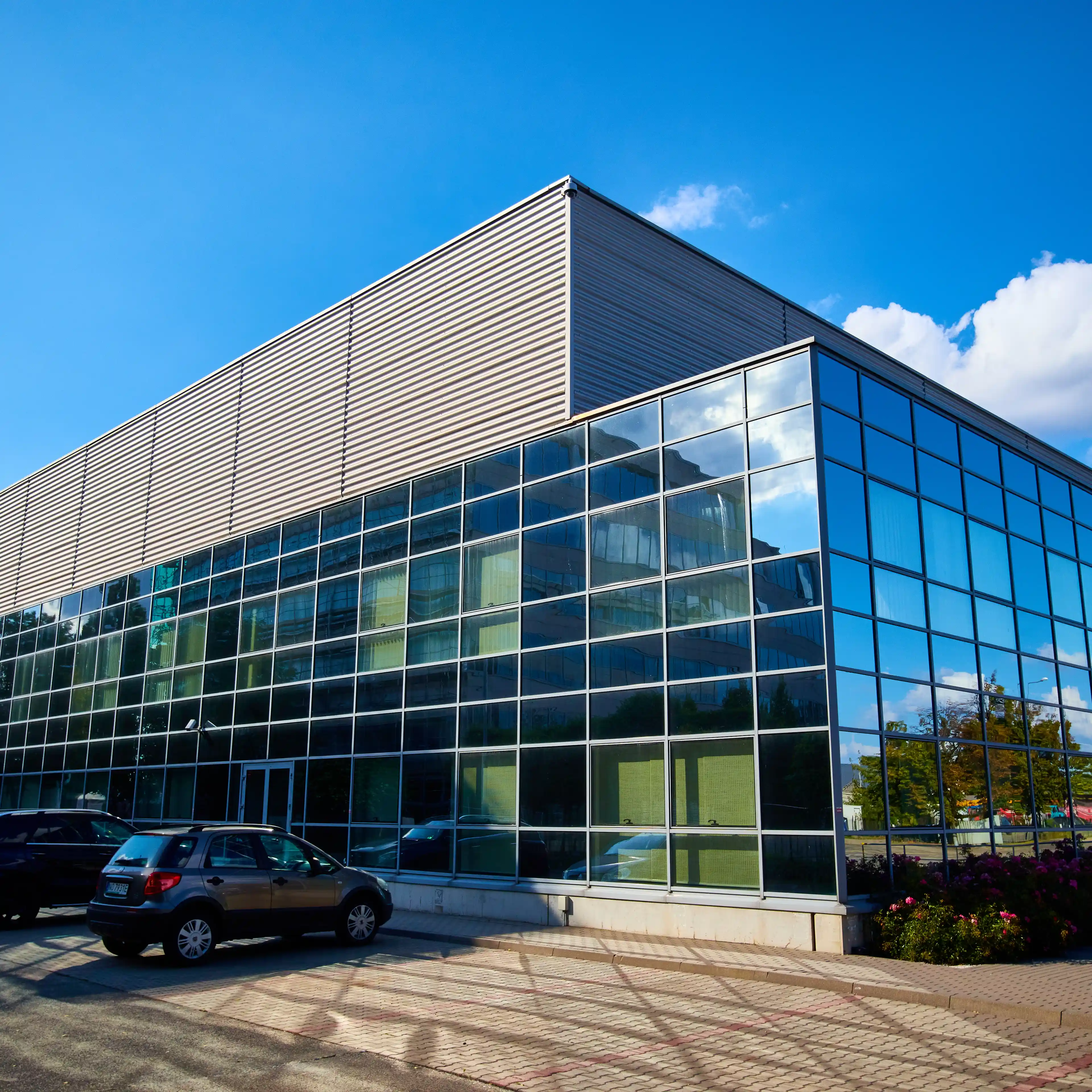 Łopuszańska Business Park B, Łopuszańska 38 B, Warsaw, Ochota i Włochy