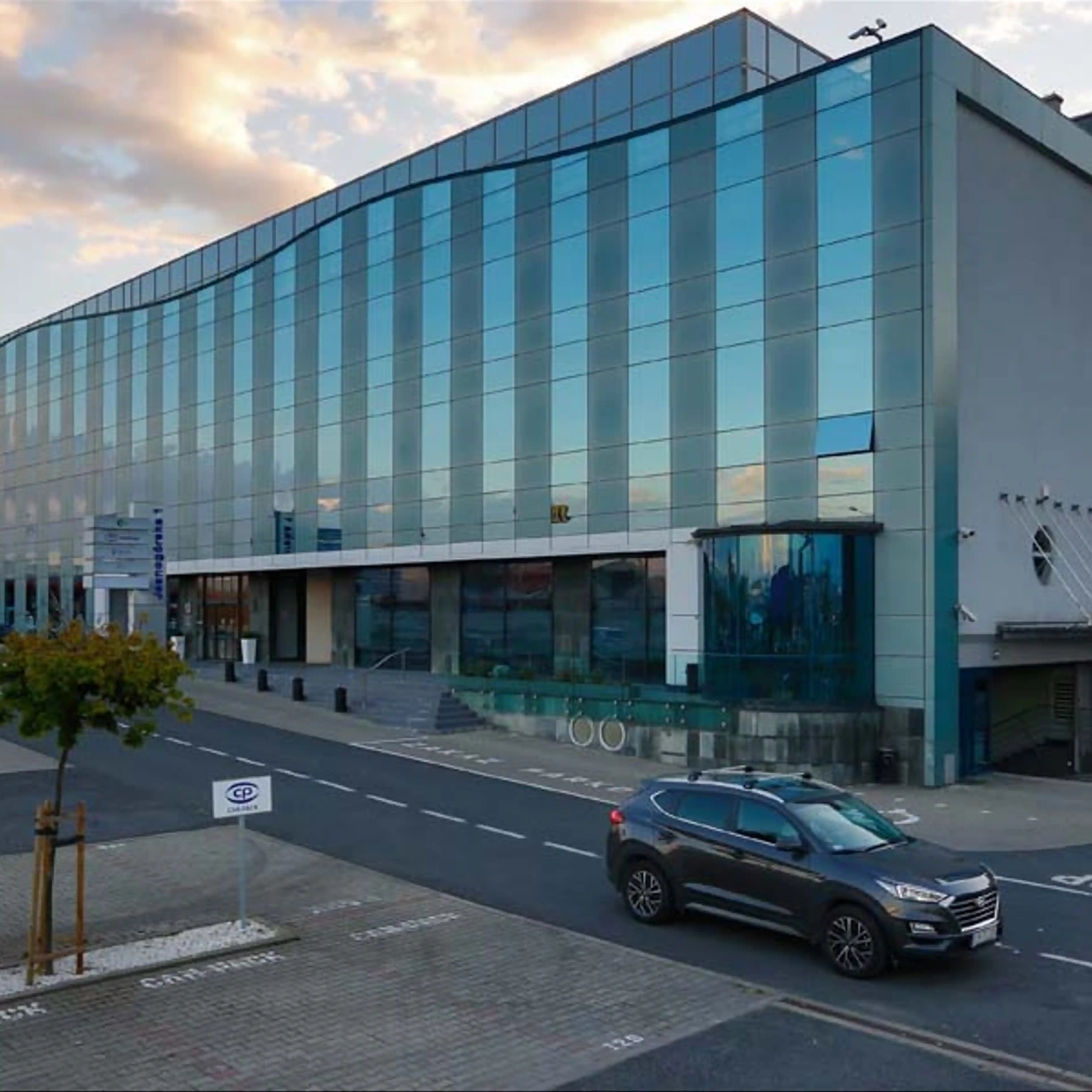 Centrum Biurowe / Euromarket, Jasnogórska 1, Krakow, Północny Zachód