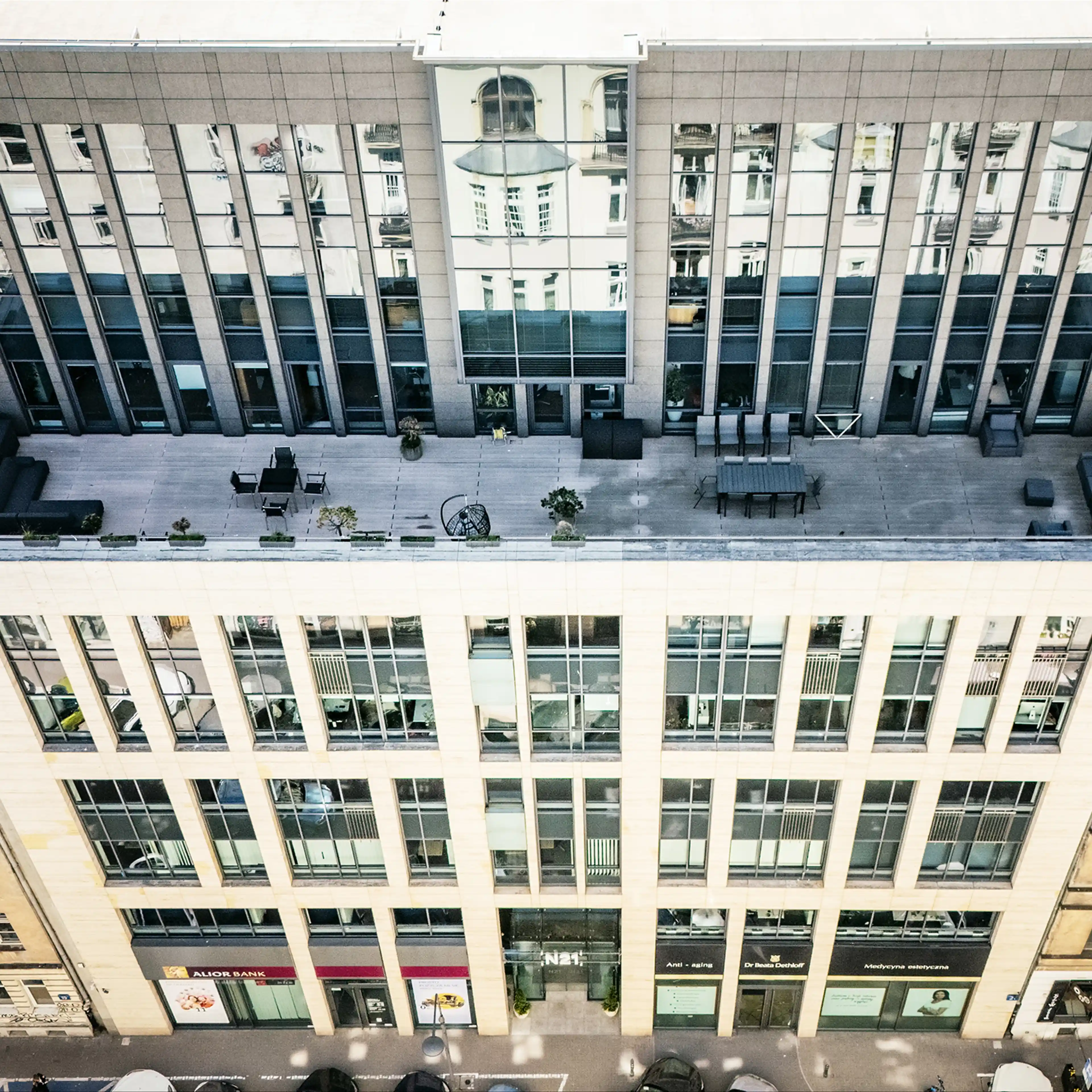 N21, Nowogrodzka 21, Warszawa, Centrum