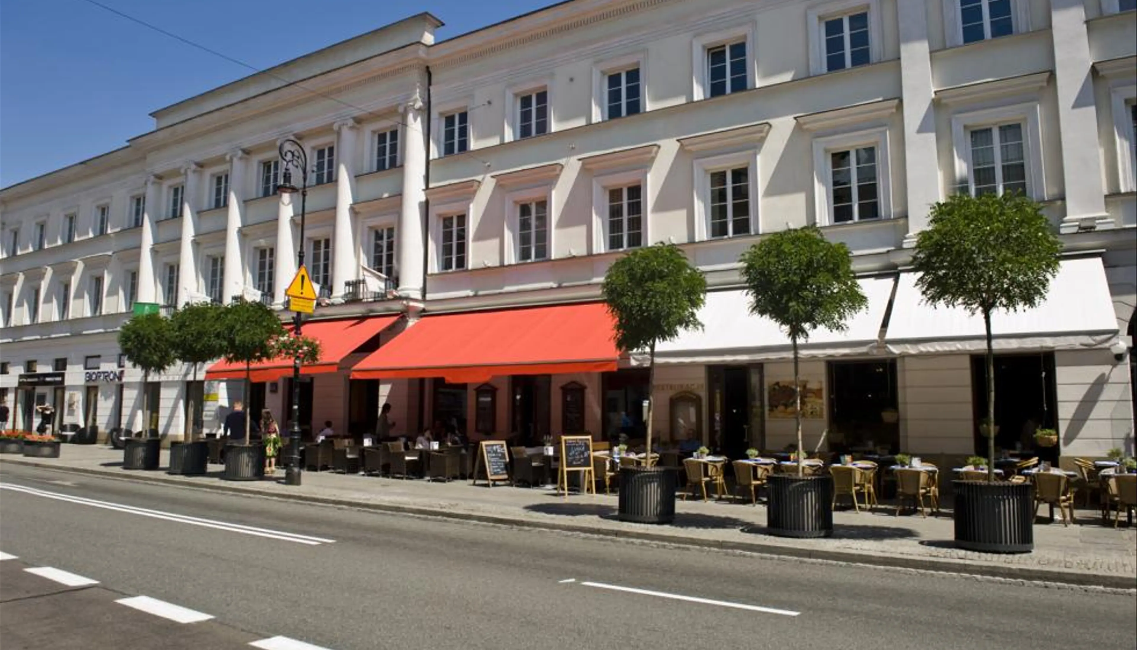 Nowy Świat 64, Nowy Świat 64, Warsaw, Centrum