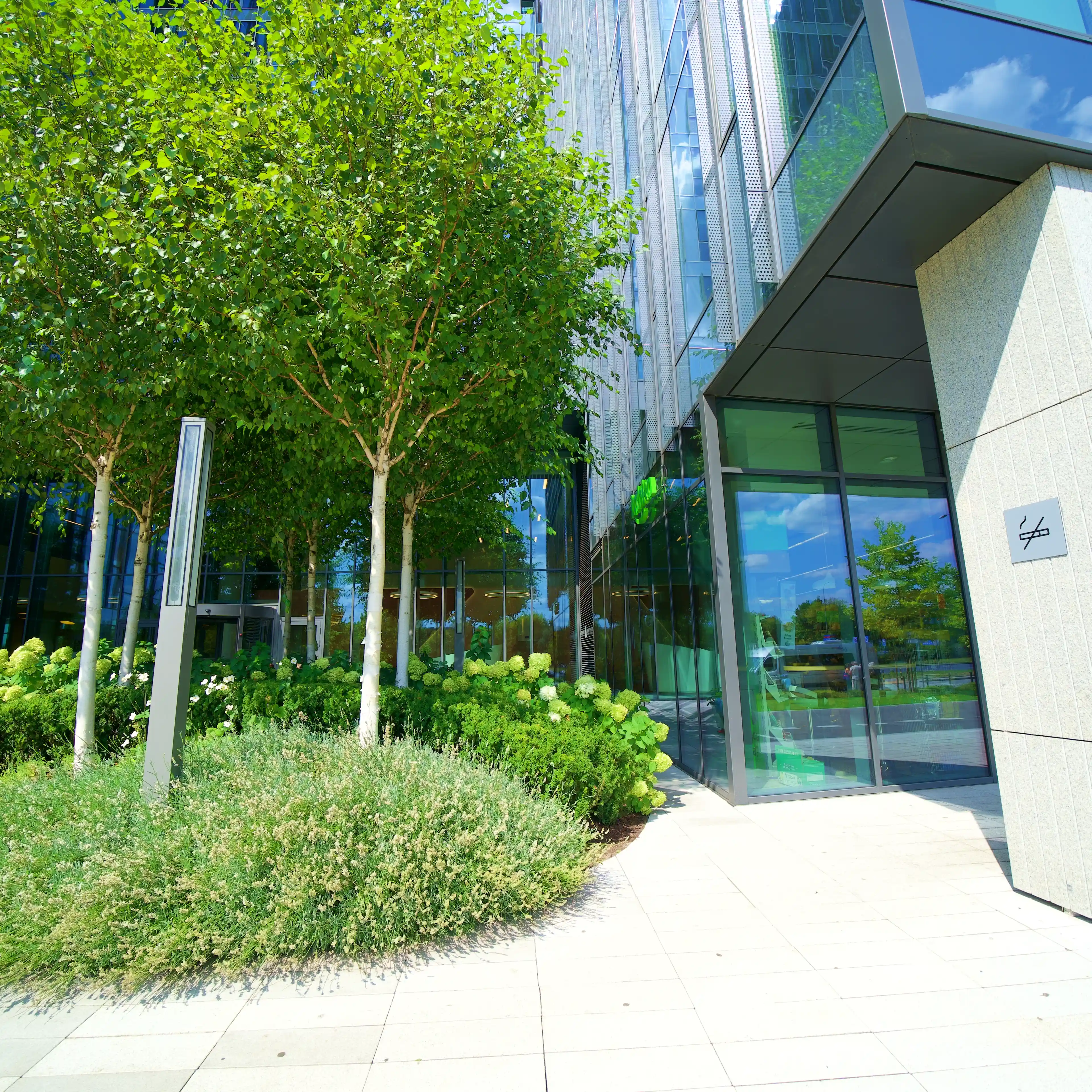 West Station II - Biura Serwisowane, Al. Jerozolimskie 142B, Warsaw, Ochota i Włochy