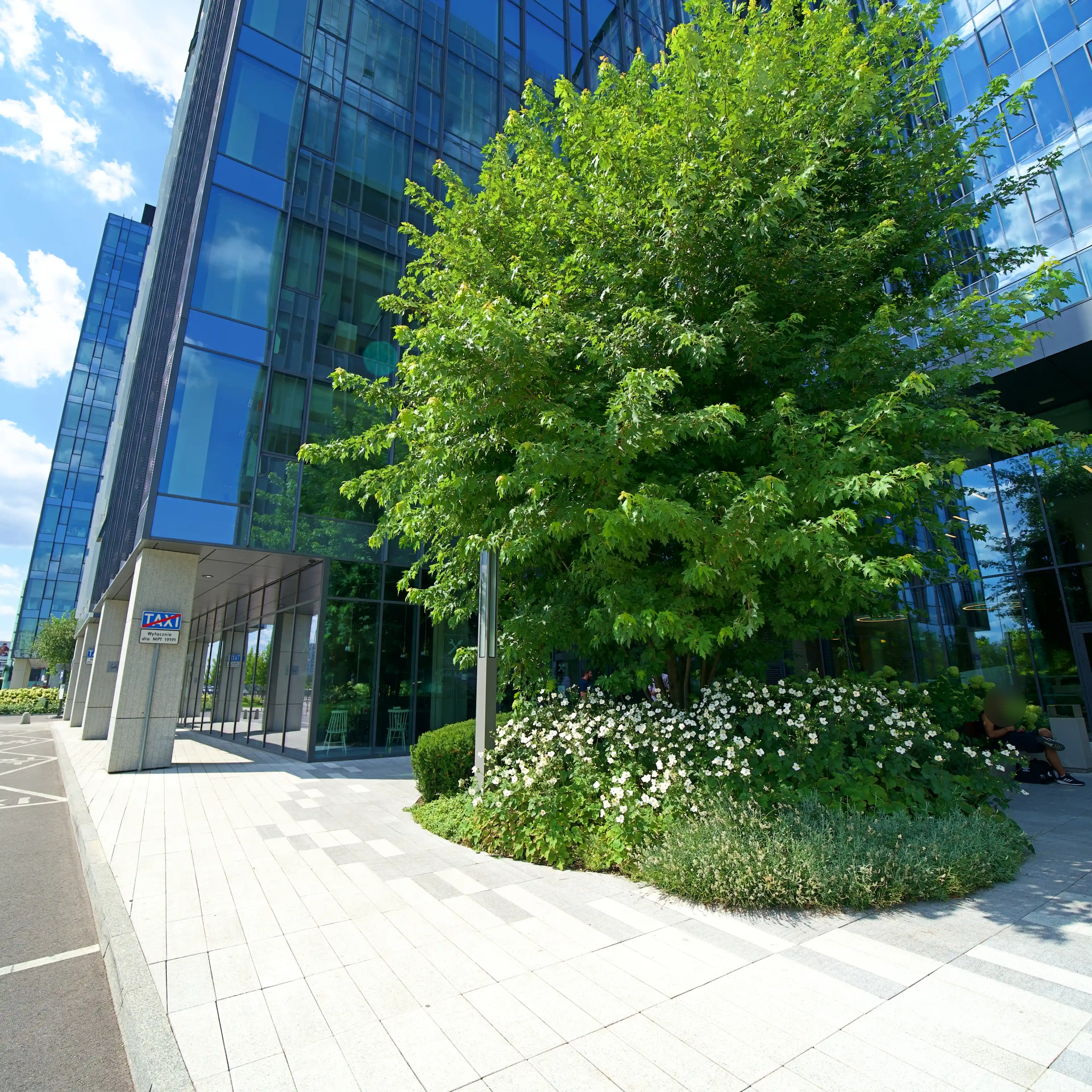 West Station II - Biura Serwisowane, Al. Jerozolimskie 142B, Warsaw, Ochota i Włochy