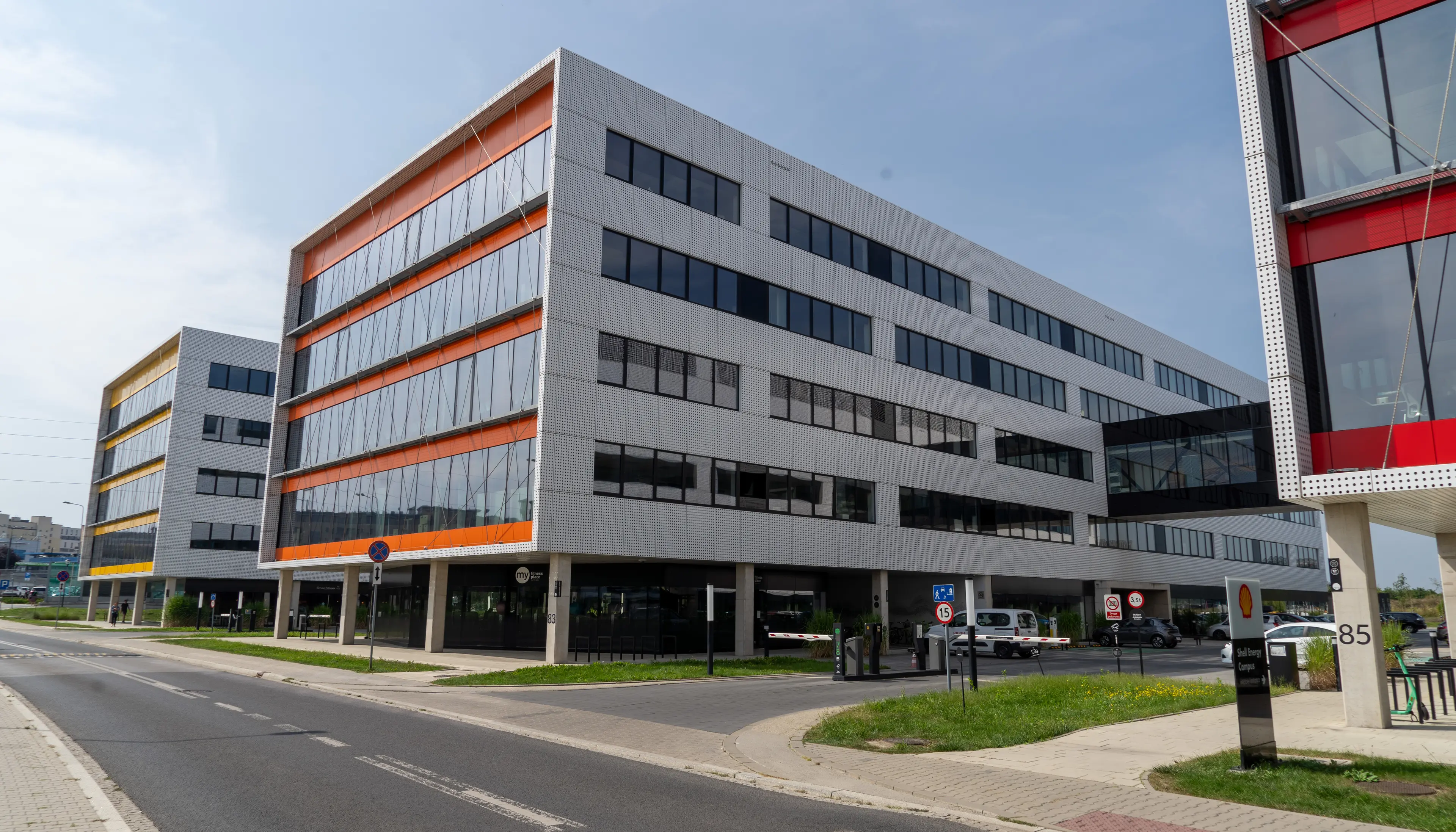 DOT Office B, Czerwone Maki, Krakow, Południe