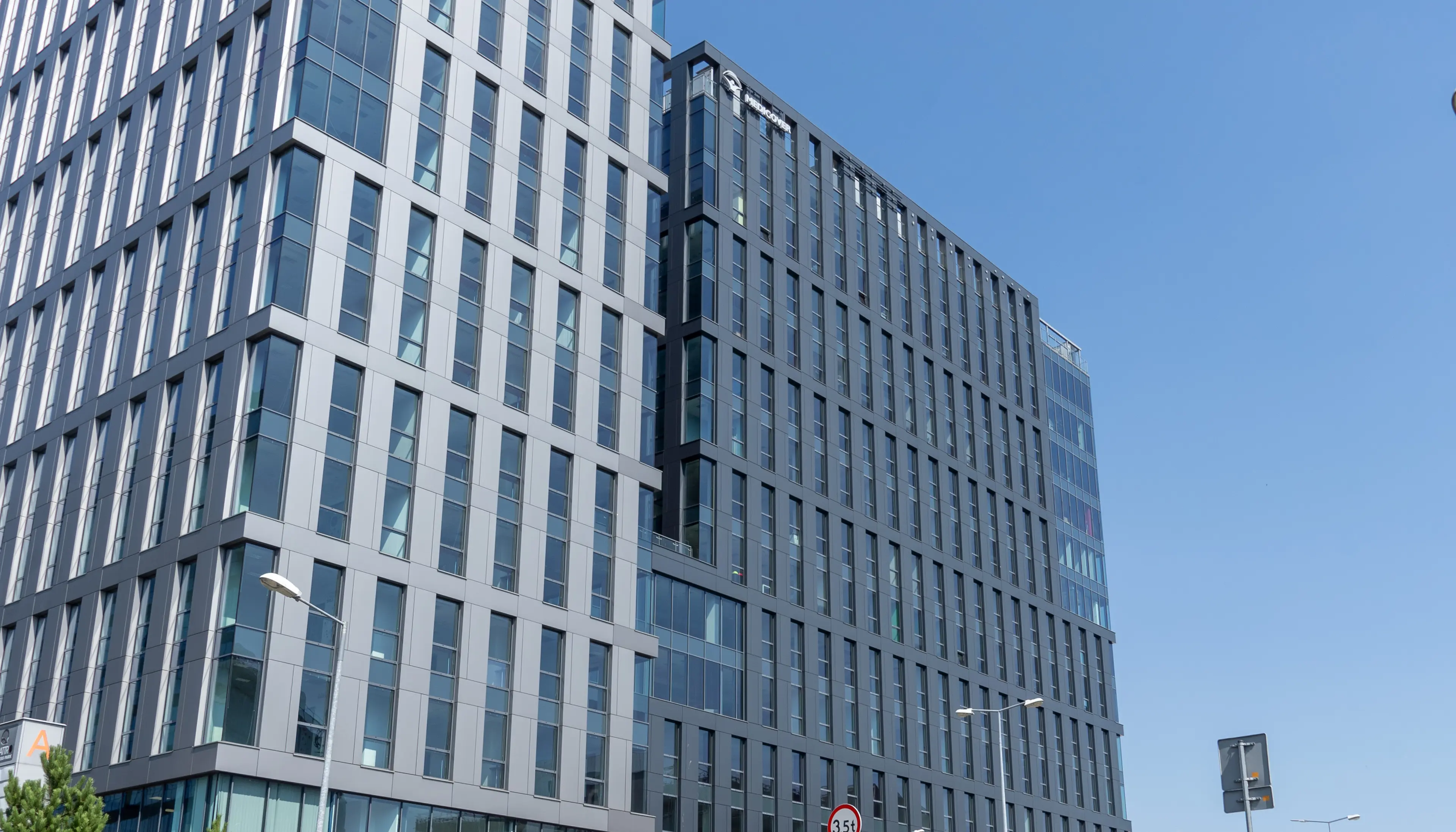 Quattro Business Park A, Bora Komorowskiego 25A, Krakow, Północny Wschód