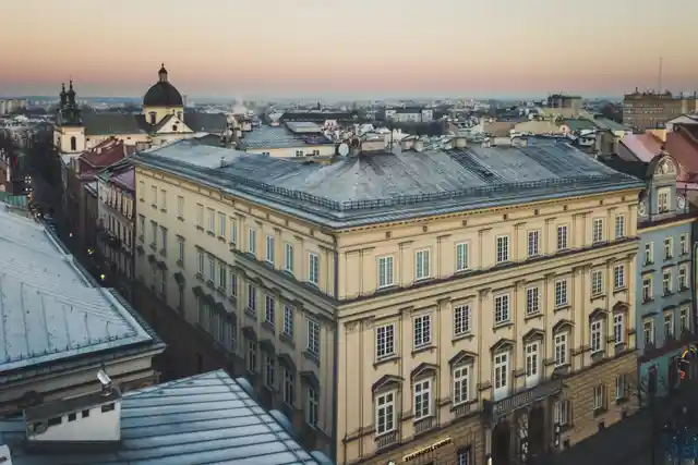 Pałac pod Baranami - Biura serwisowane, Rynek Główny 27, Krakow, Śródmieście
