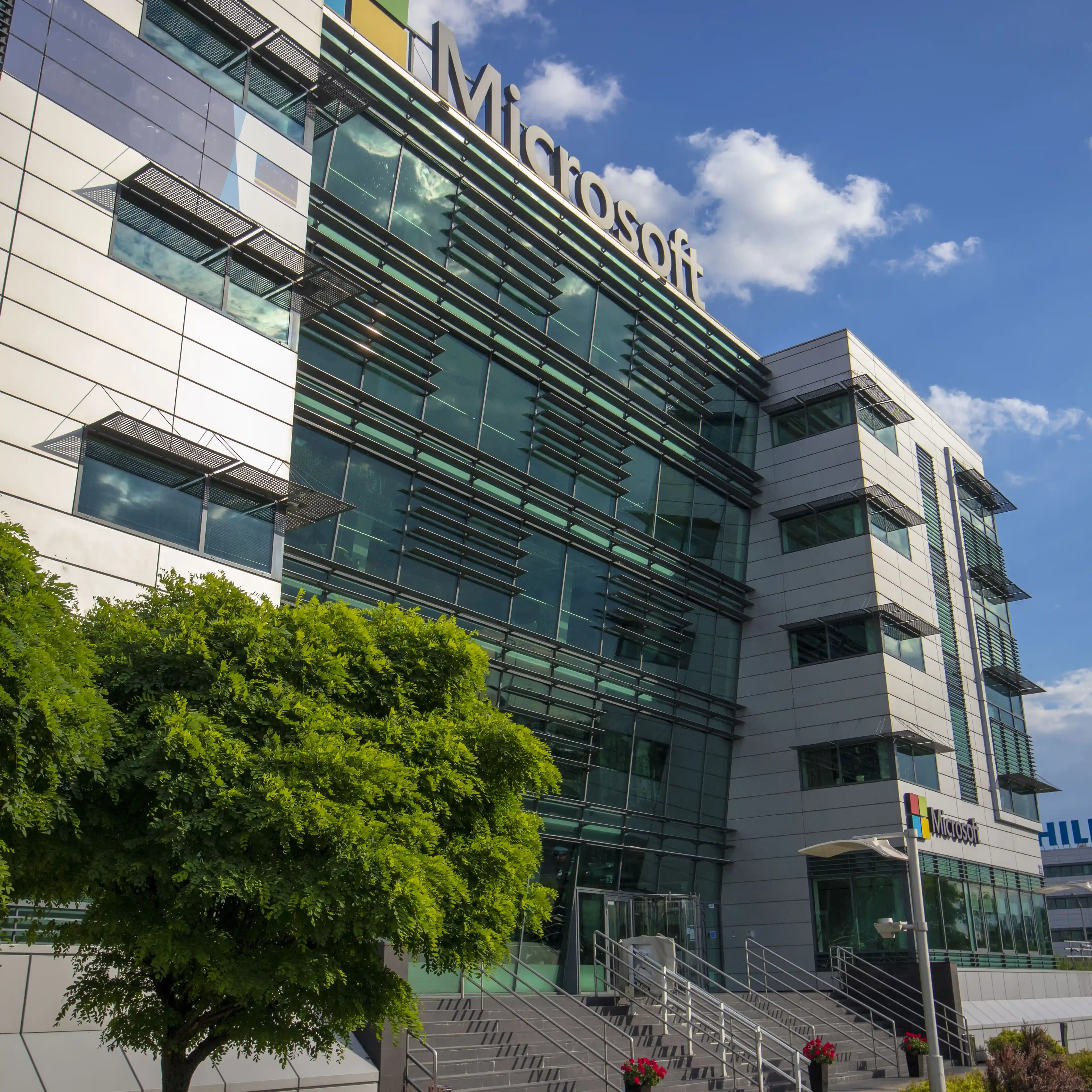 NOVU, Al. Jerozolimskie 195 A, Warsaw, Ochota i Włochy