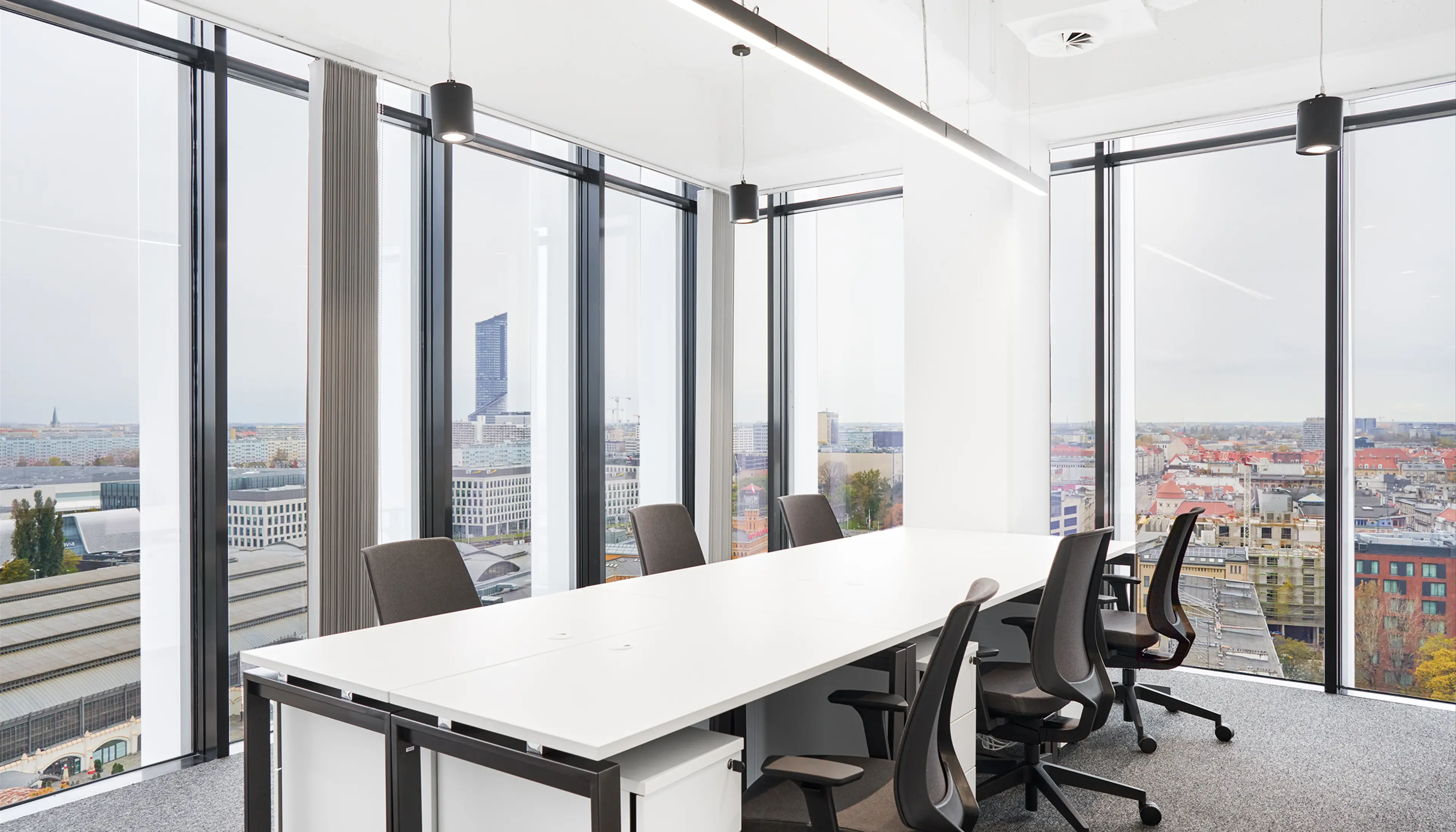 Silver Office Center - Biura serwisowane, Konstytucji 3 Maja 3, Wrocław, Krzyki