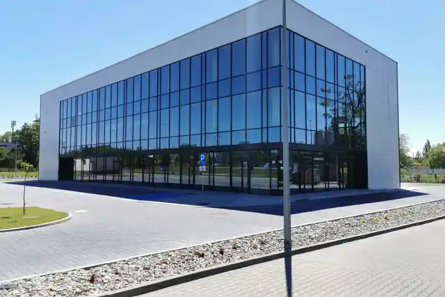 Biurowiec Czyżyny, Mieczysława Medweckiego 7, Krakow, Północny Wschód