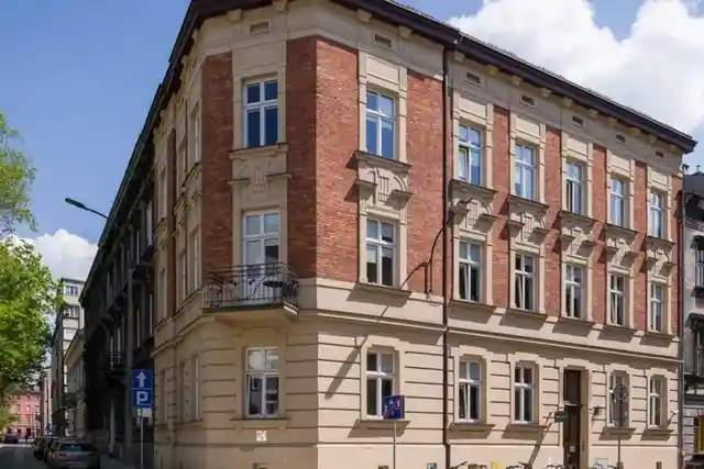 Asnyka 9, Asnyka 9, Kraków, Śródmieście