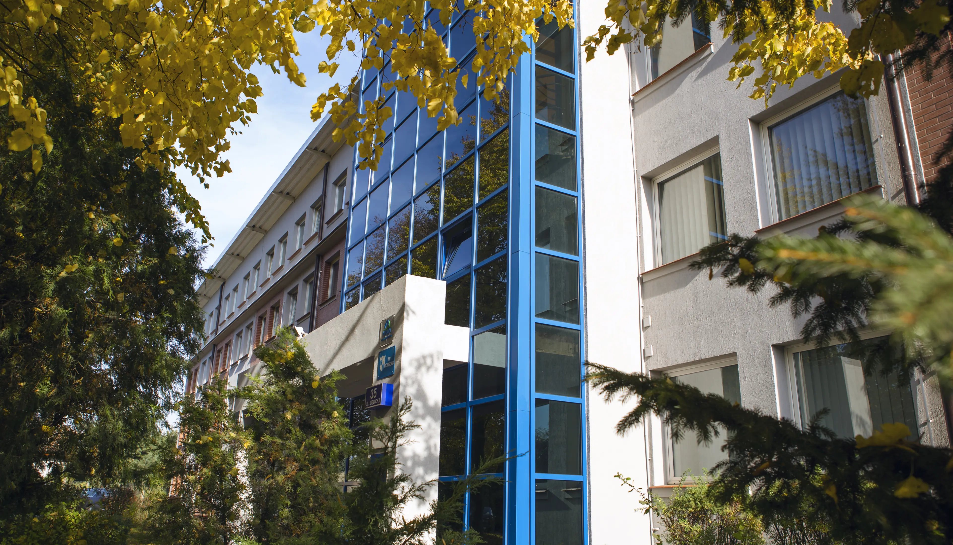 Ziębicka 35 / Centrum Tulipan, Ziębicka 35, Poznań, Grunwald