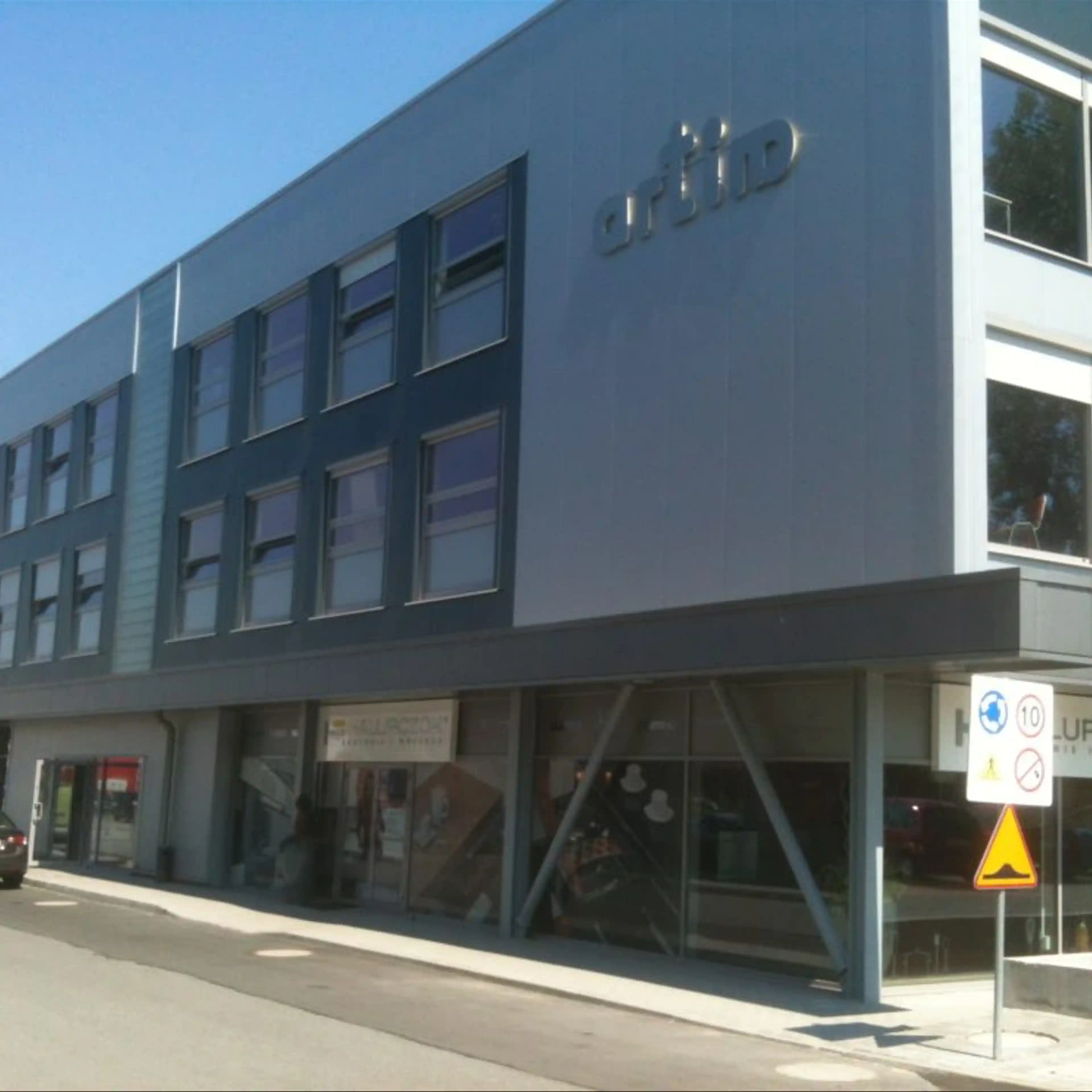 Biurowiec Artim, Oleska 121, Opole, Malinka