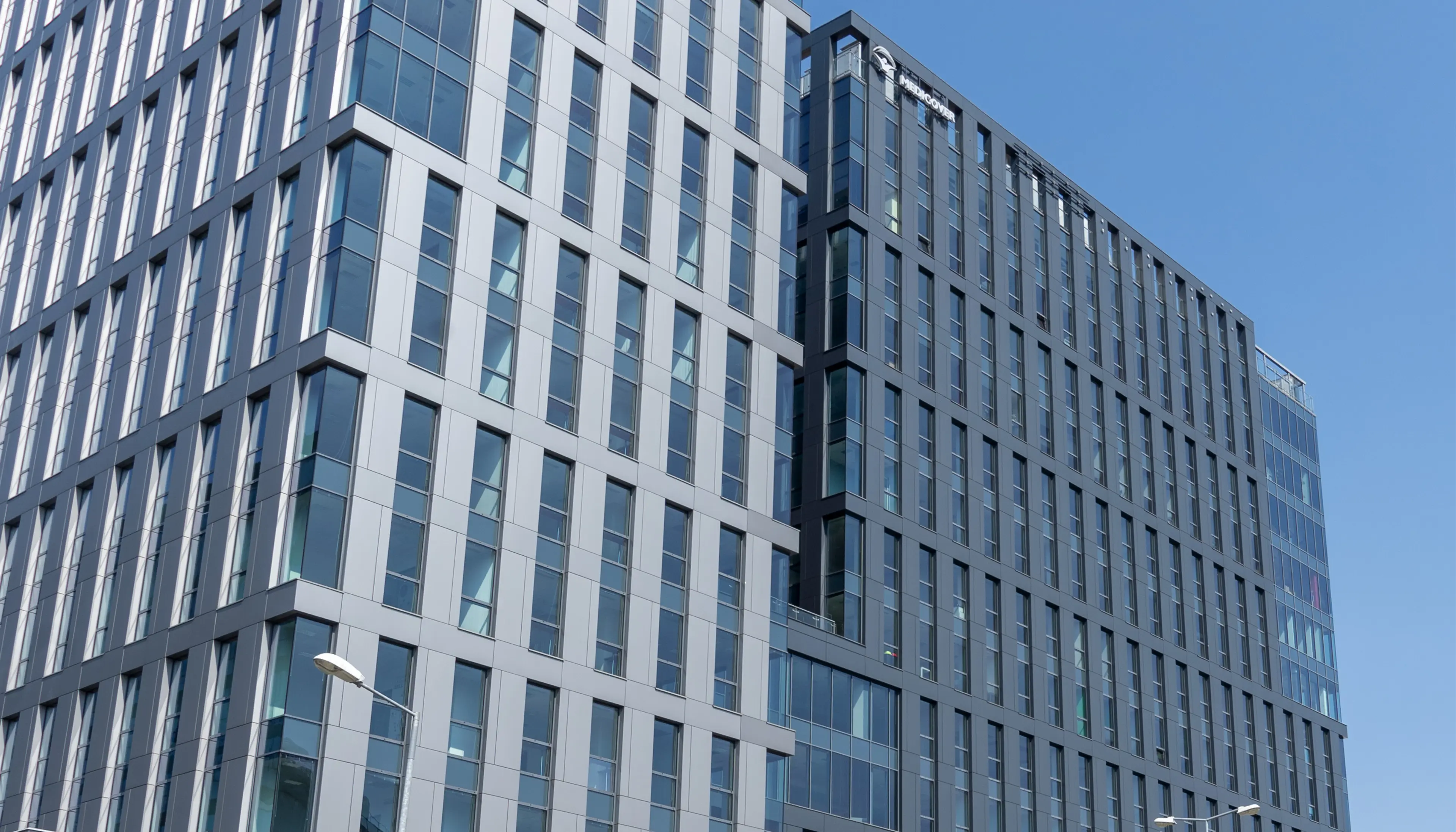Quattro Business Park B, Bora Komorowskiego 25B, Kraków, Północny Wschód