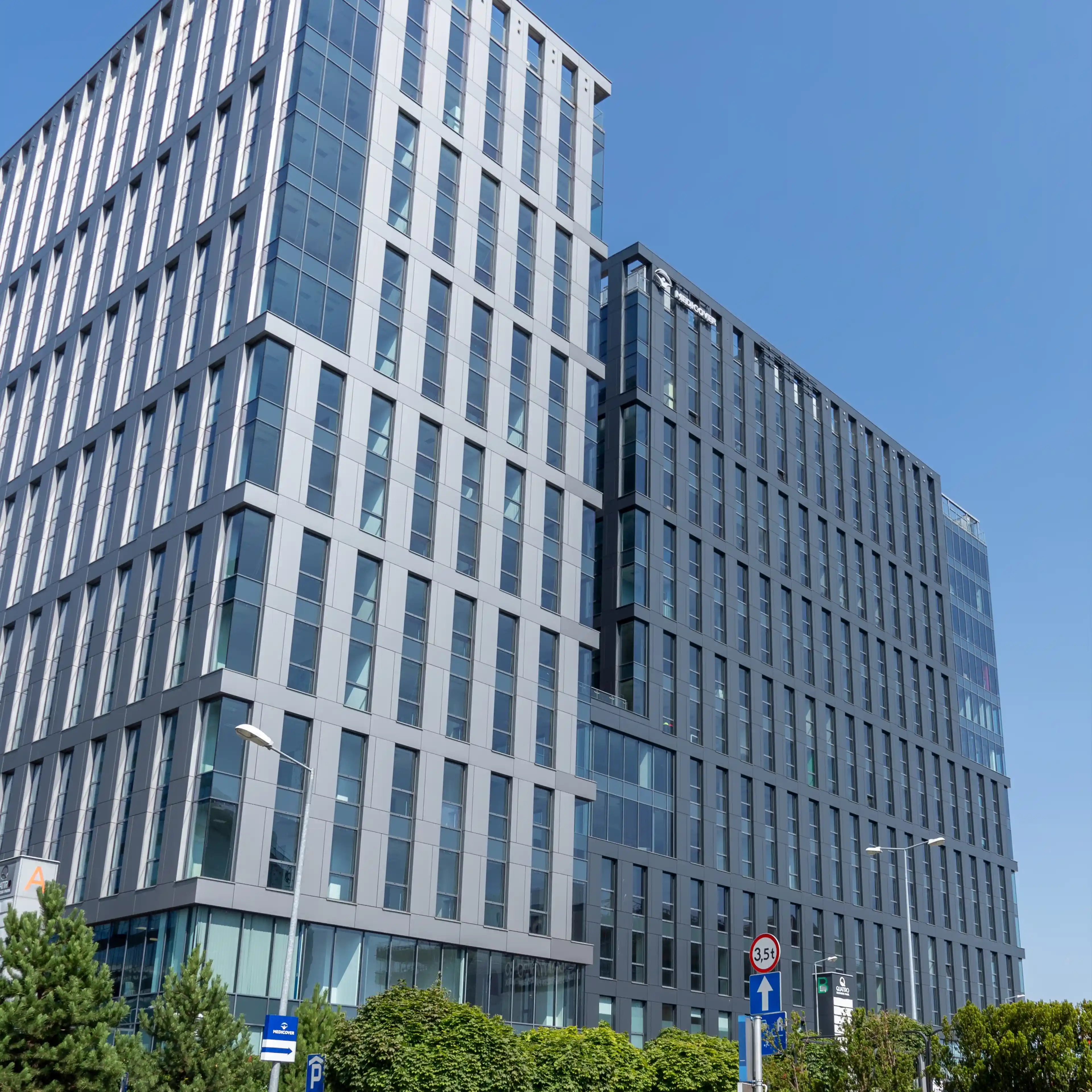 Quattro Business Park B, Bora Komorowskiego 25B, Krakow, Północny Wschód