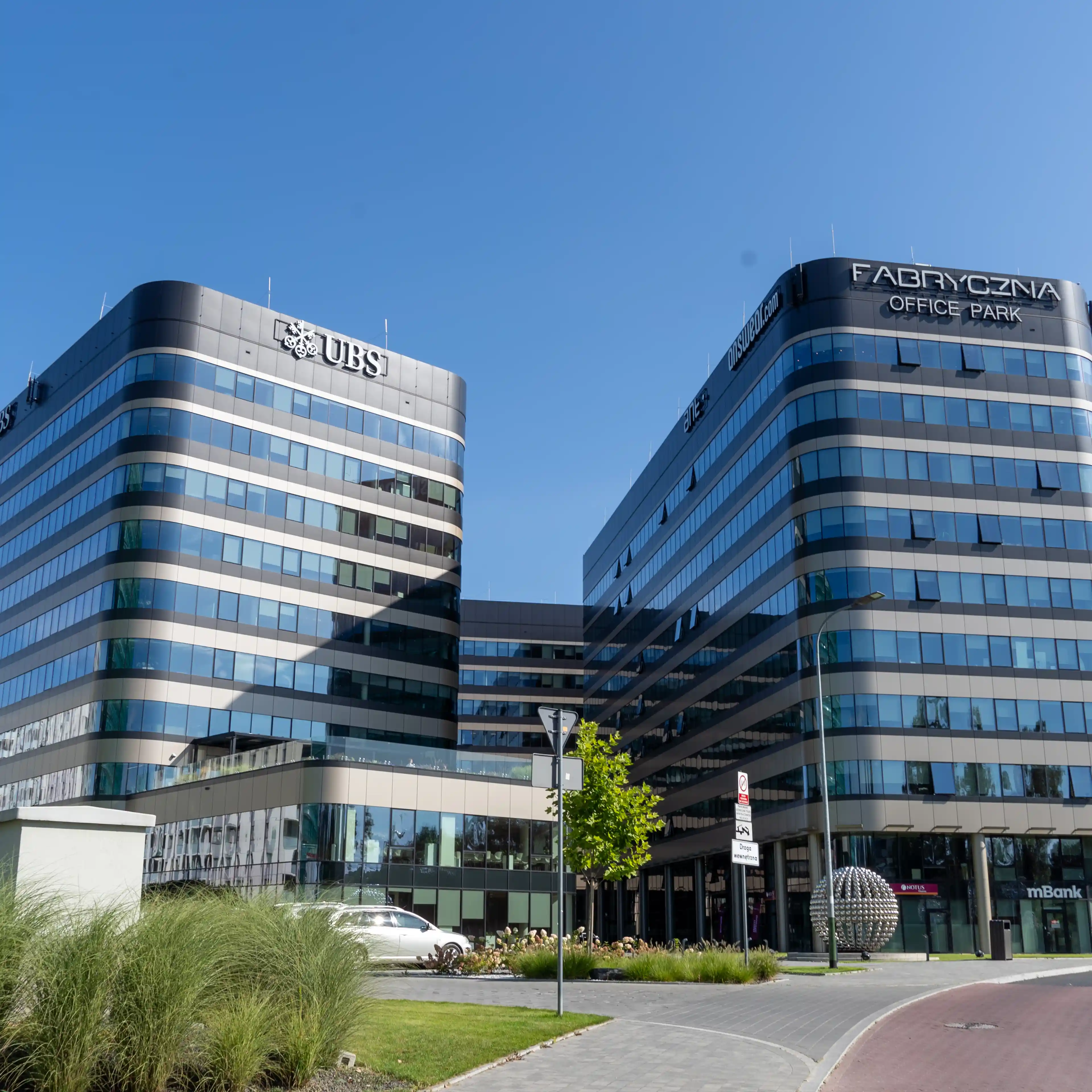 Fabryczna Office Park - B1, Aleja Pokoju 18, Krakow, Śródmieście