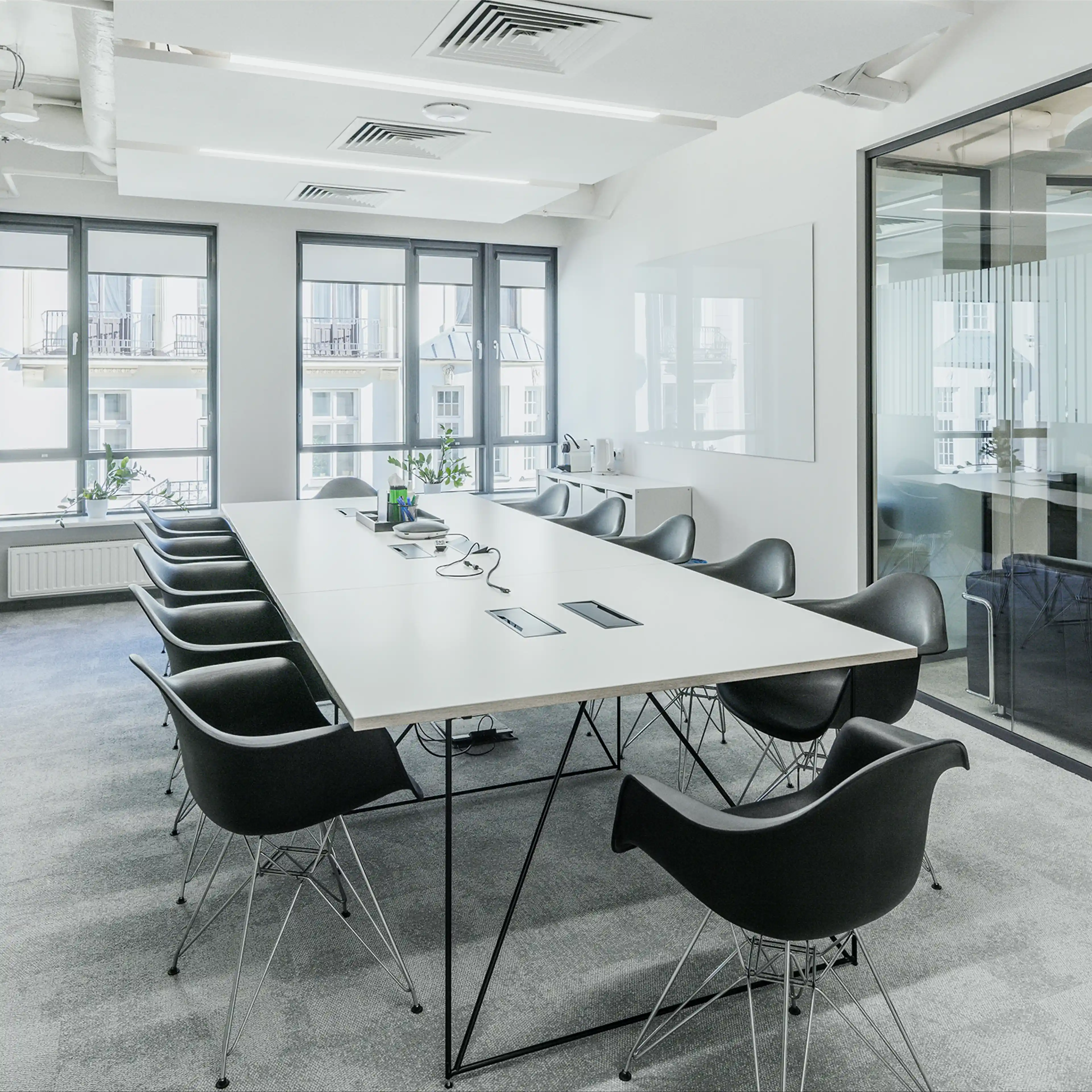 N21, Nowogrodzka 21, Warszawa, Centrum