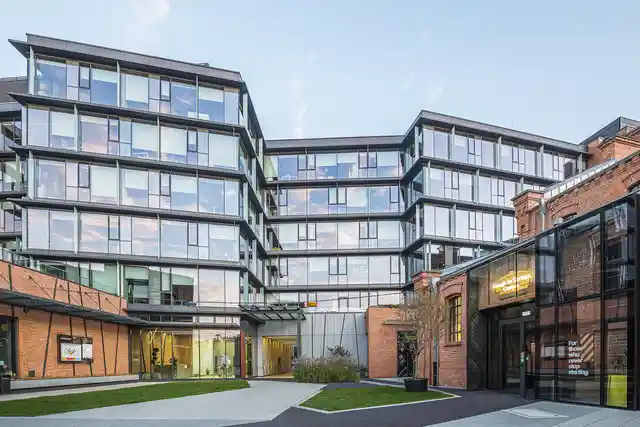 Koneser Centrum Praskie Budynek O, Plac Konesera 9, Warszawa, Praga