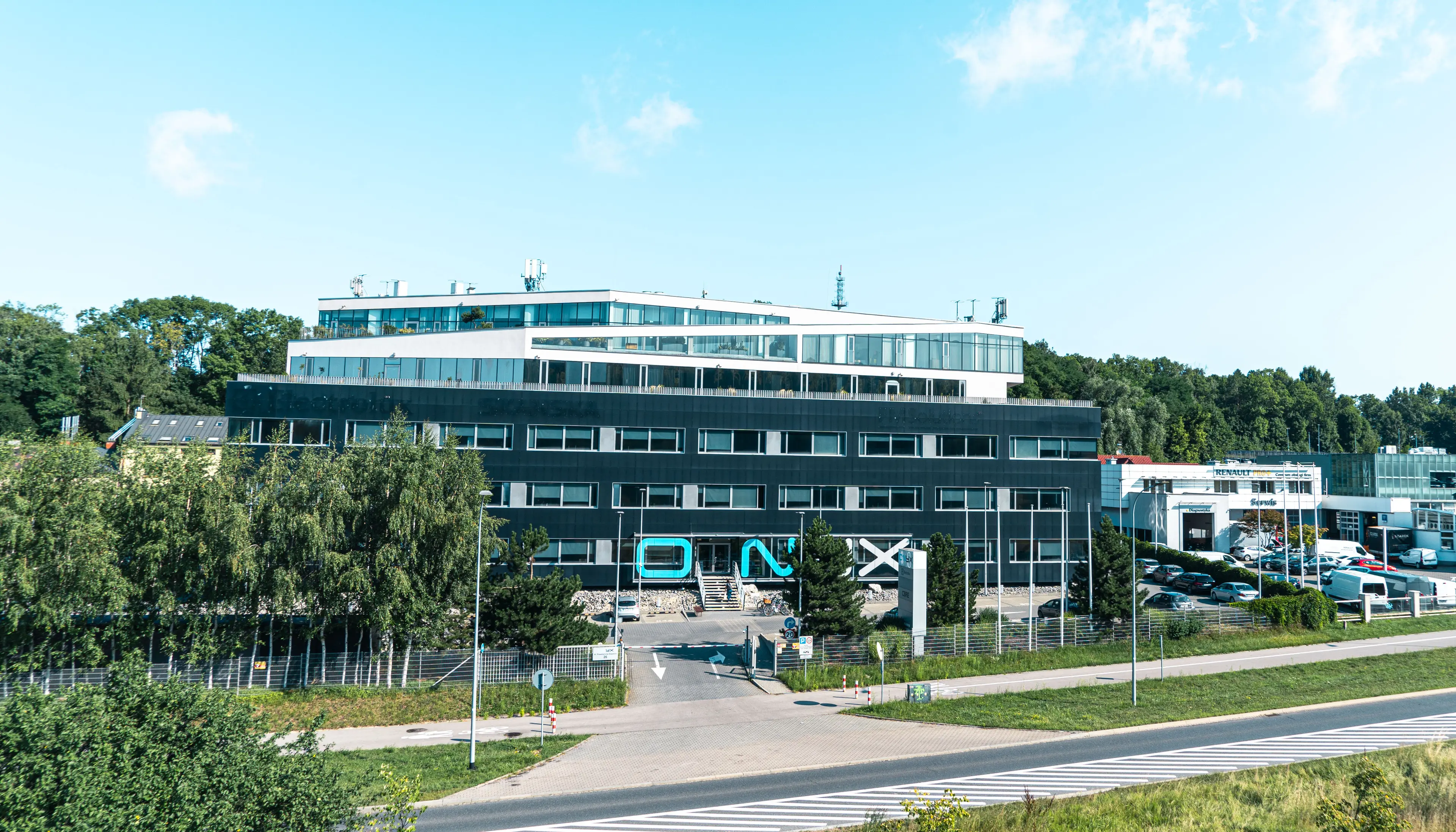Onyx, Powstańców Śląskich 26, Krakow, Południe