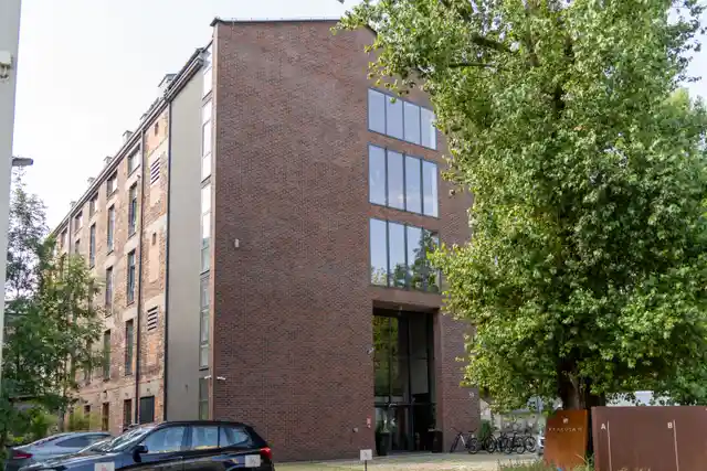 Krakusa 11, Krakusa 11, Kraków, Południe