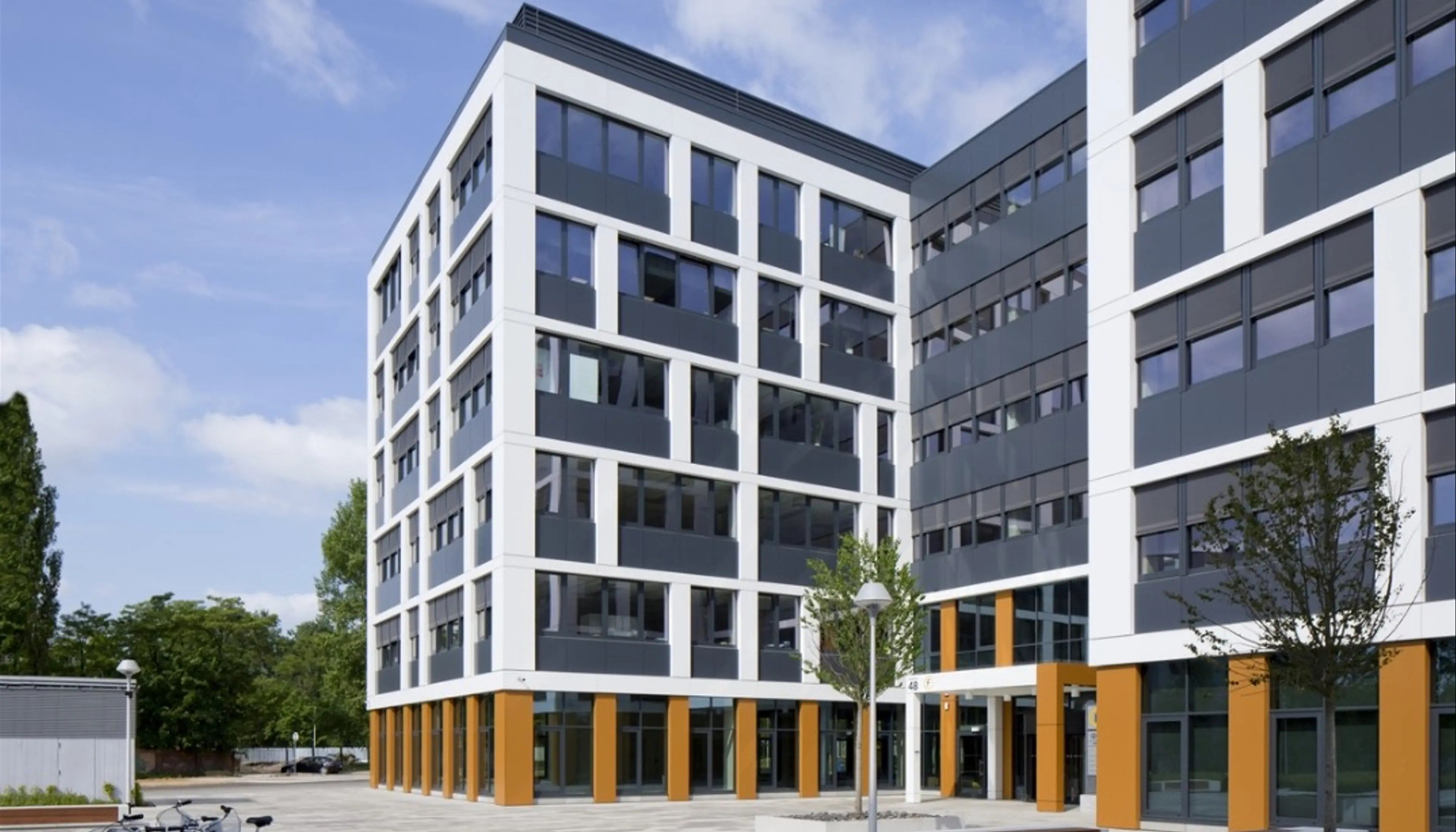 Business Garden Wrocław I - Budynek 2, Legnicka 48, Wrocław, Fabryczna