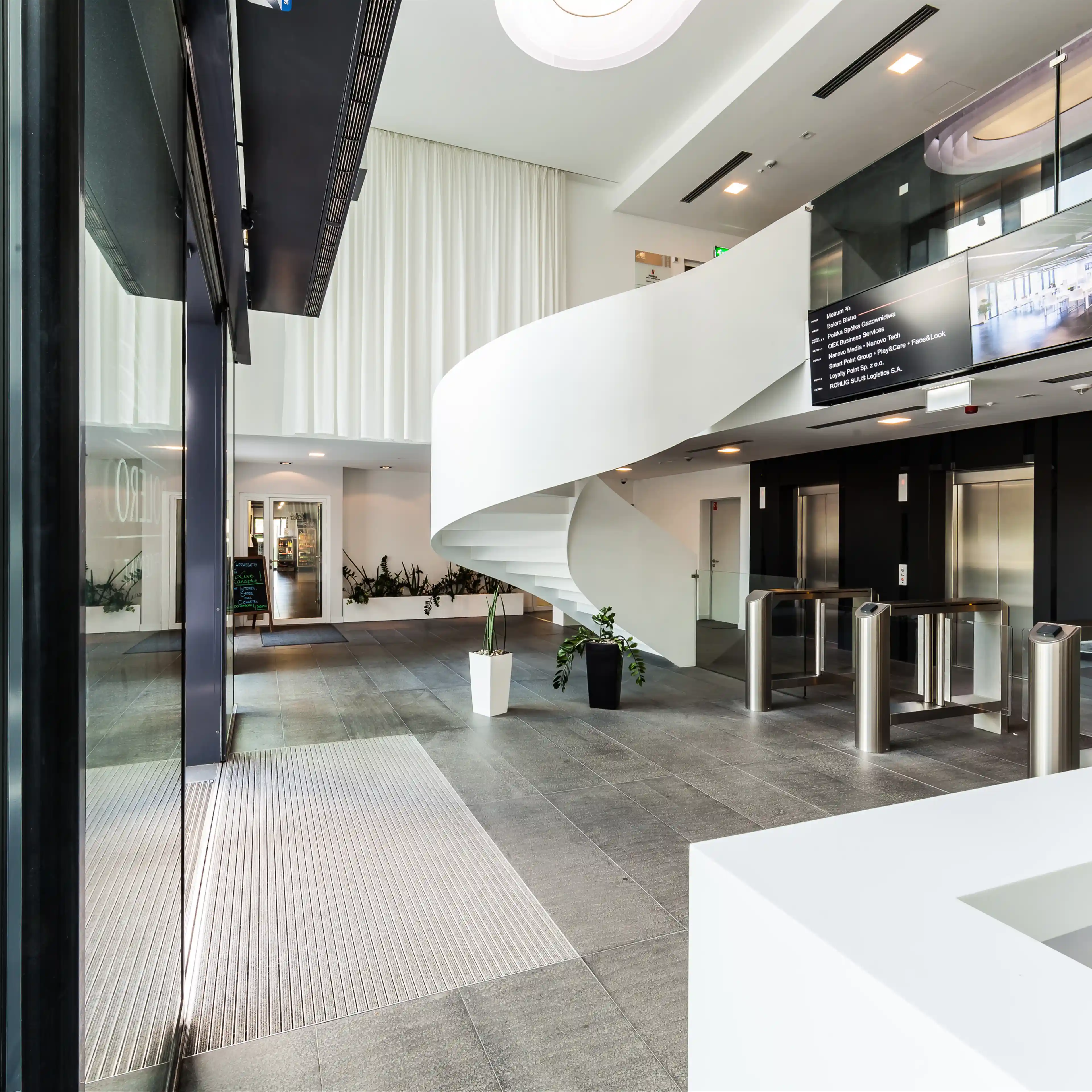 Bolero Office Point, Równoległa 4A, Warsaw, Ochota i Włochy