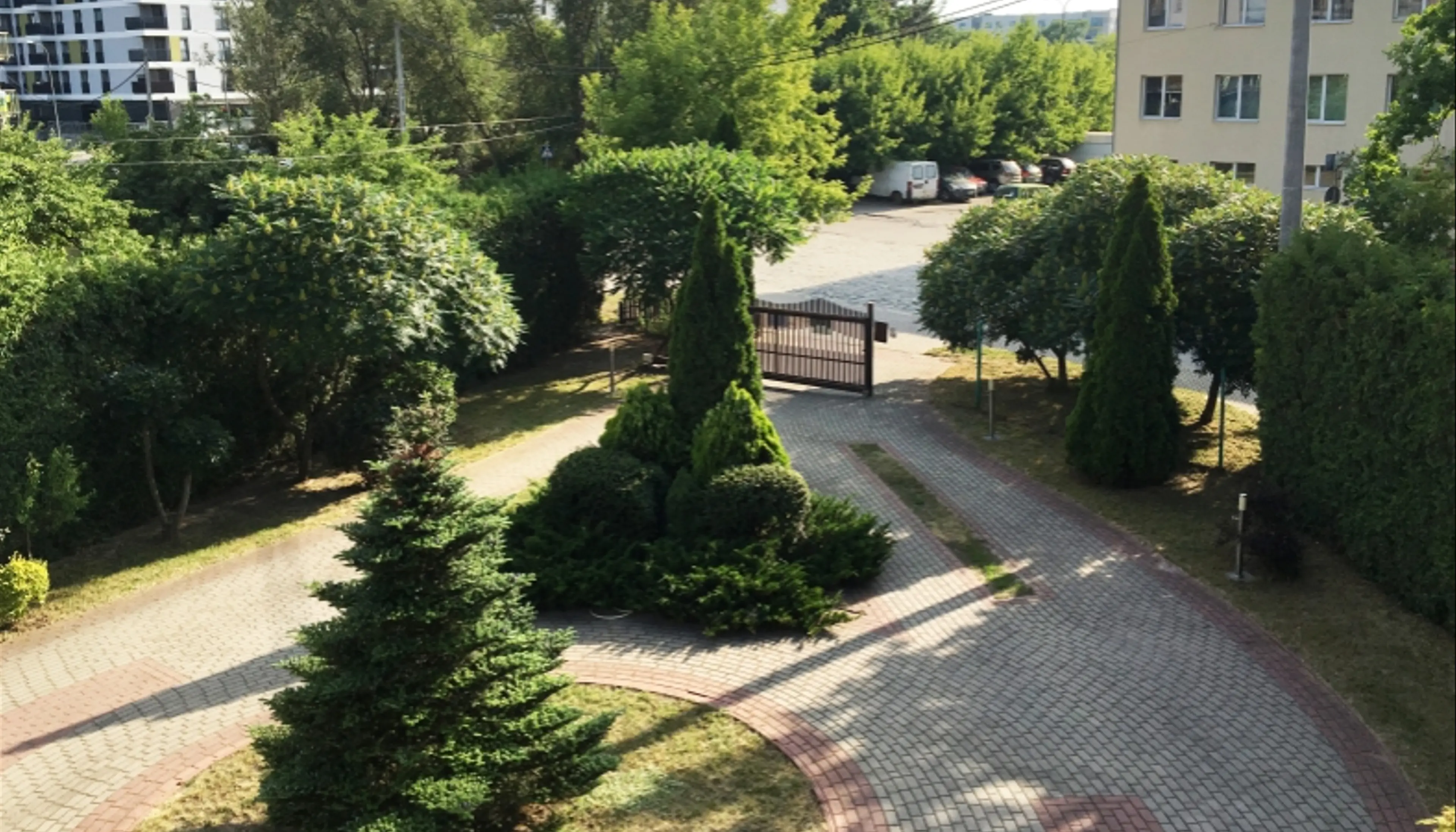 Krzyżówki 32, Krzyżówki 32, Warsaw, Białołęka