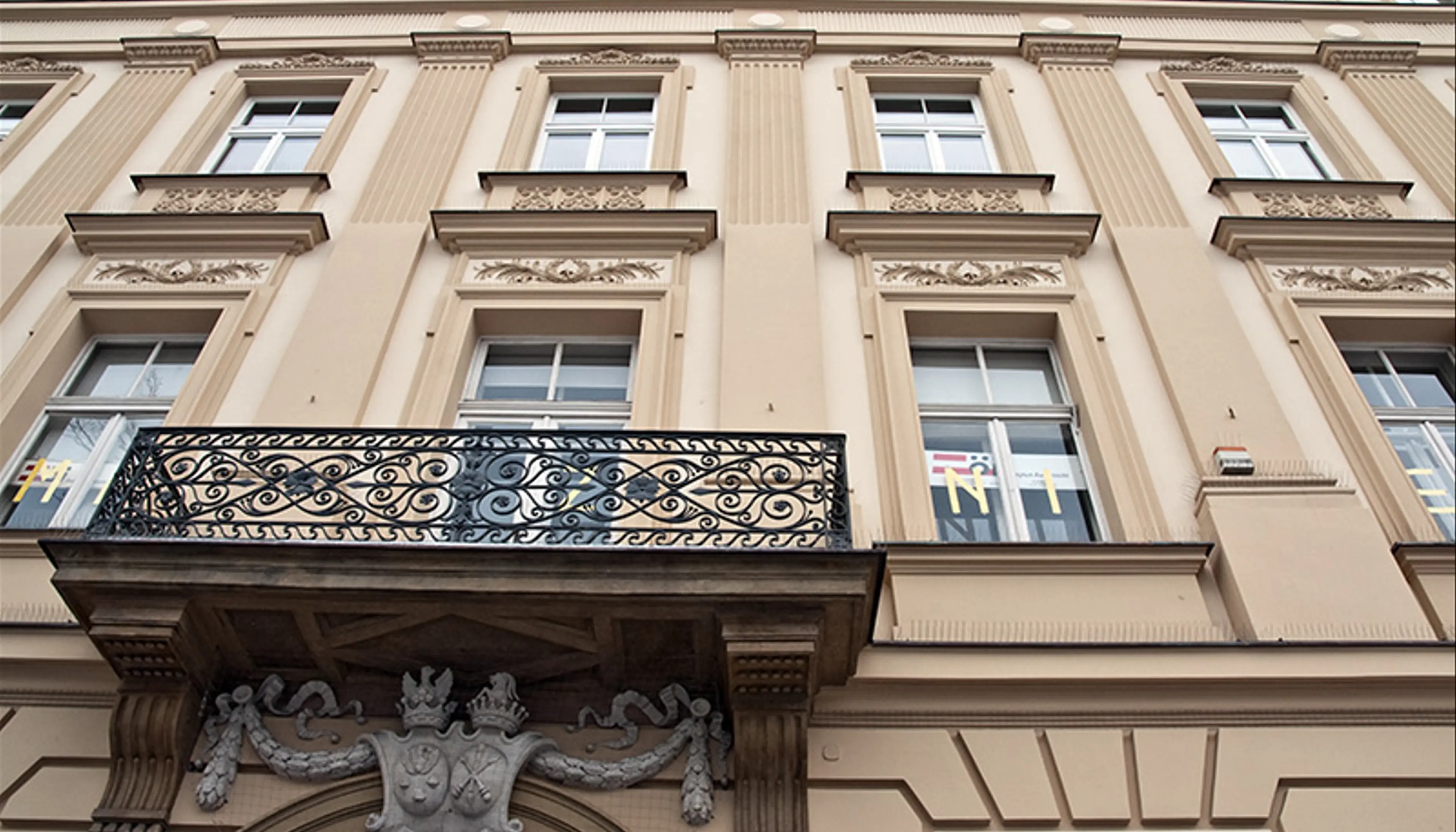 DOMY NA PIASKU / Herbewo Basztowa 3, Basztowa 3, Kraków, Śródmieście