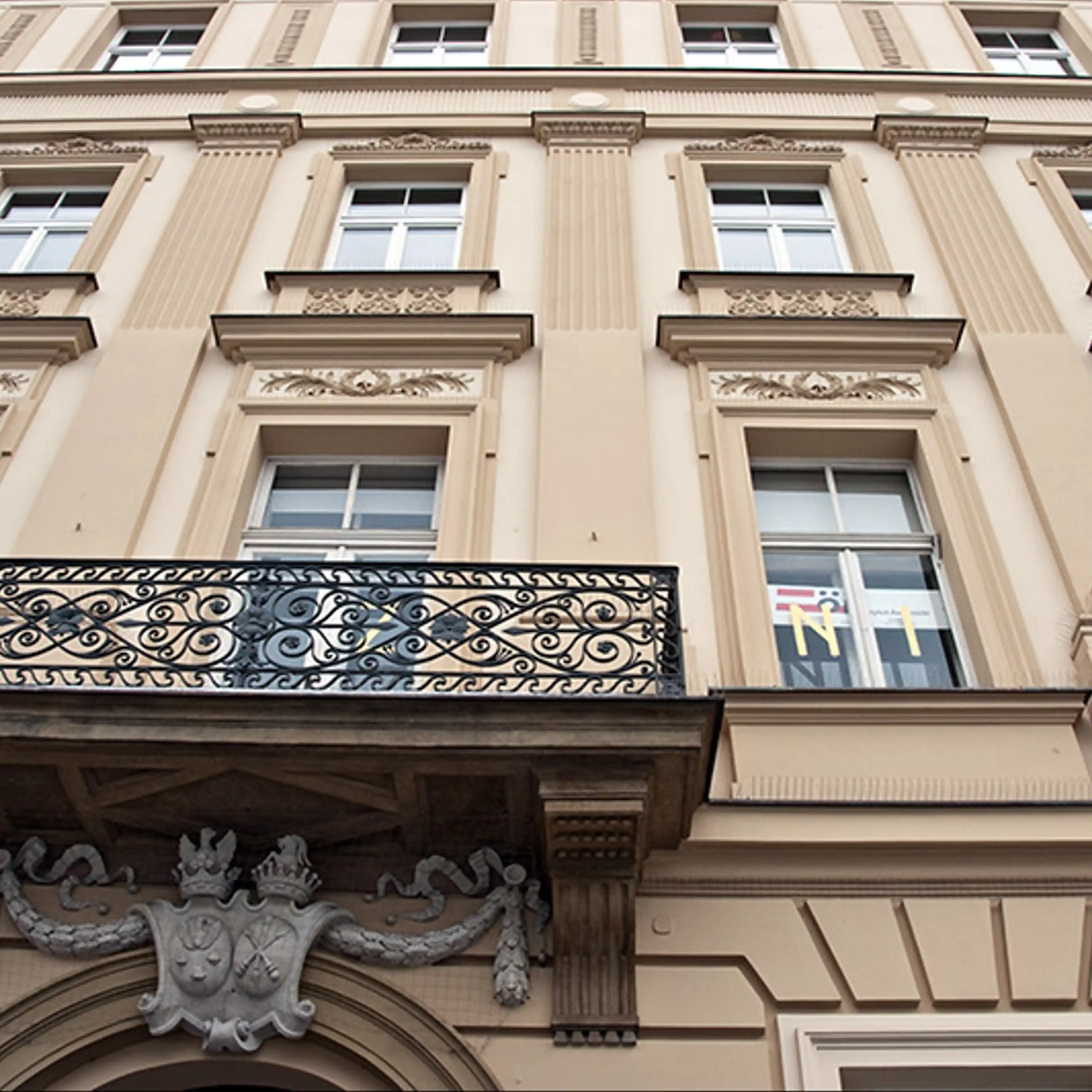 DOMY NA PIASKU / Herbewo Basztowa 3, Basztowa 3, Kraków, Śródmieście