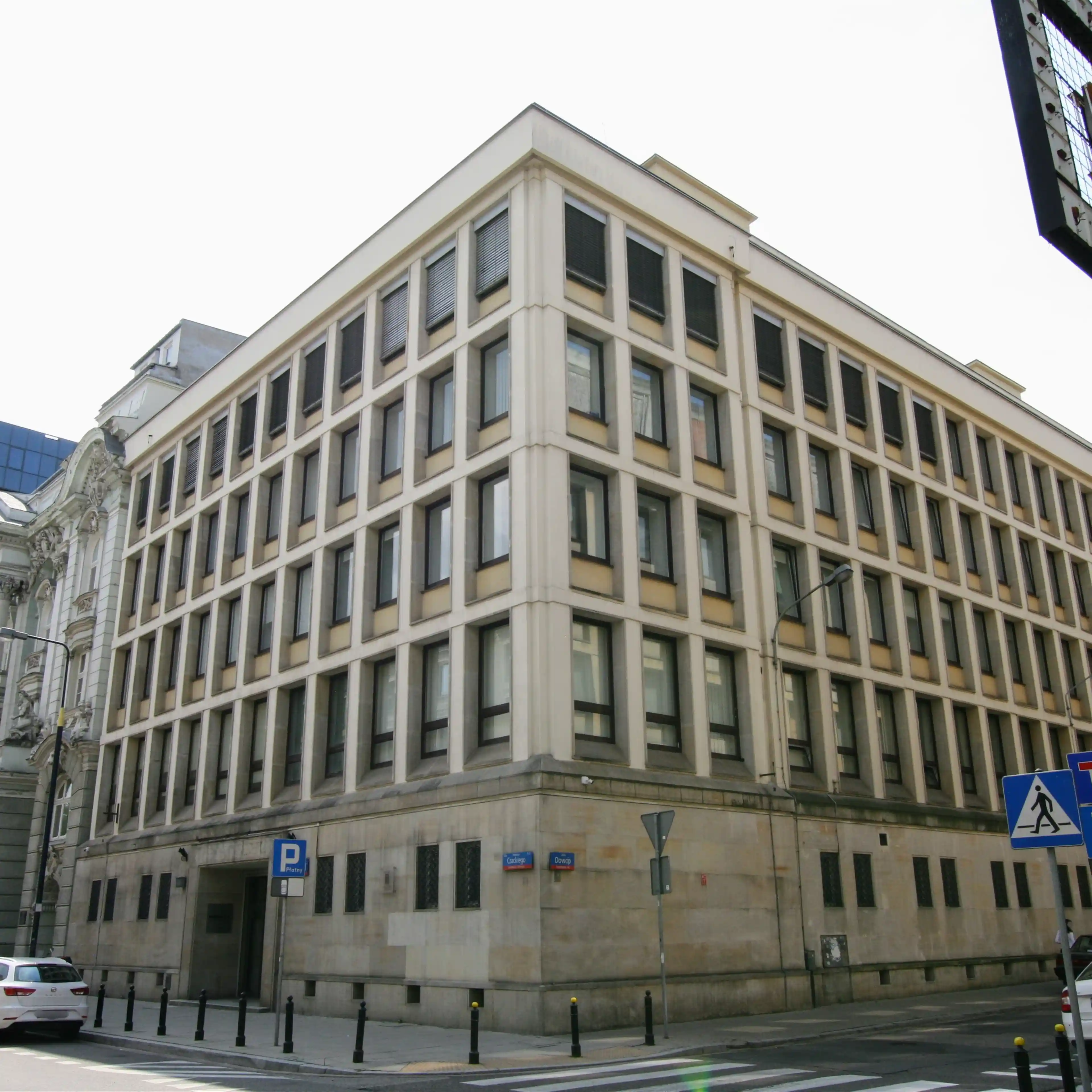 Czackiego 7/9/11, Czackiego 7/9, Warszawa, Centrum