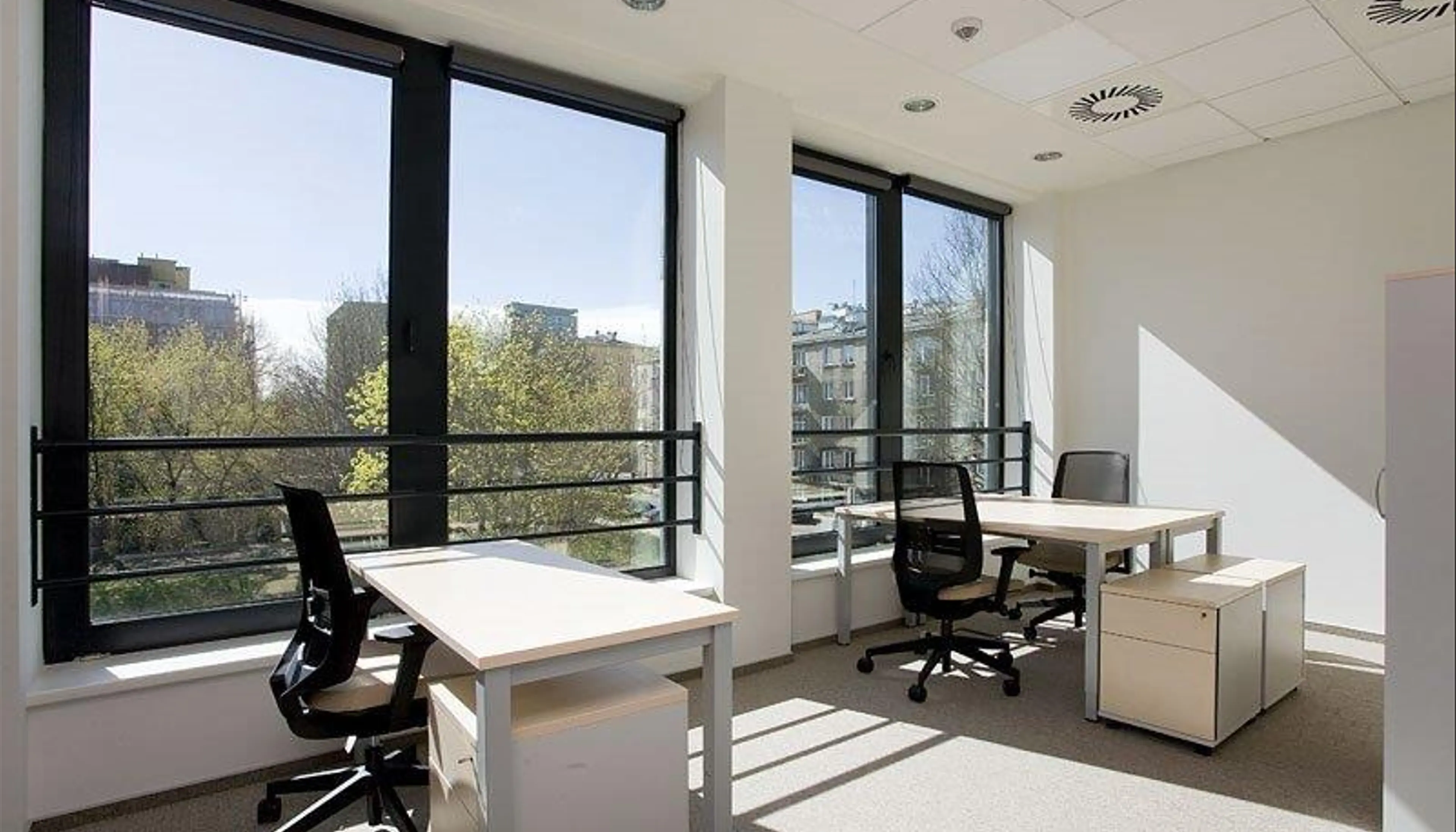 Carpathia Office House - biura serwisowane, Zajęcza 15, Warsaw, Centrum